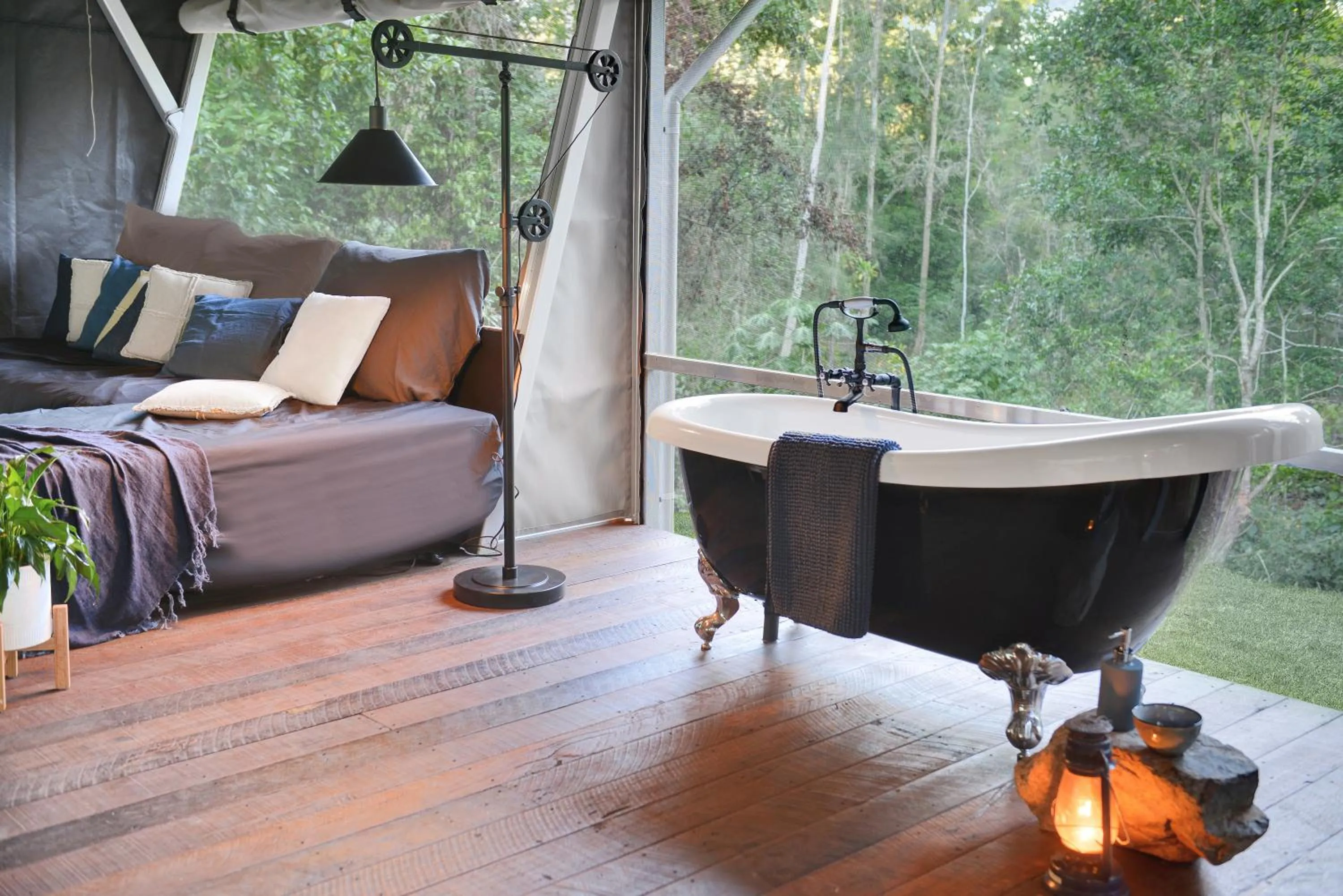 Starry Nights Luxury Camping