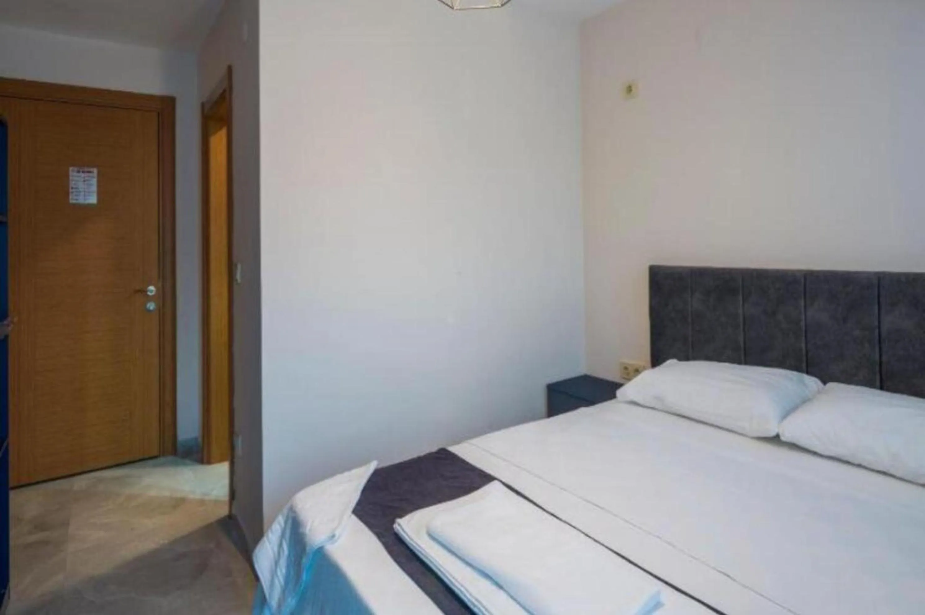 Bed in Mini Suite Otel