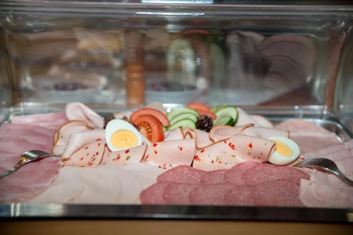 Buffet breakfast in Hotel Fischertor