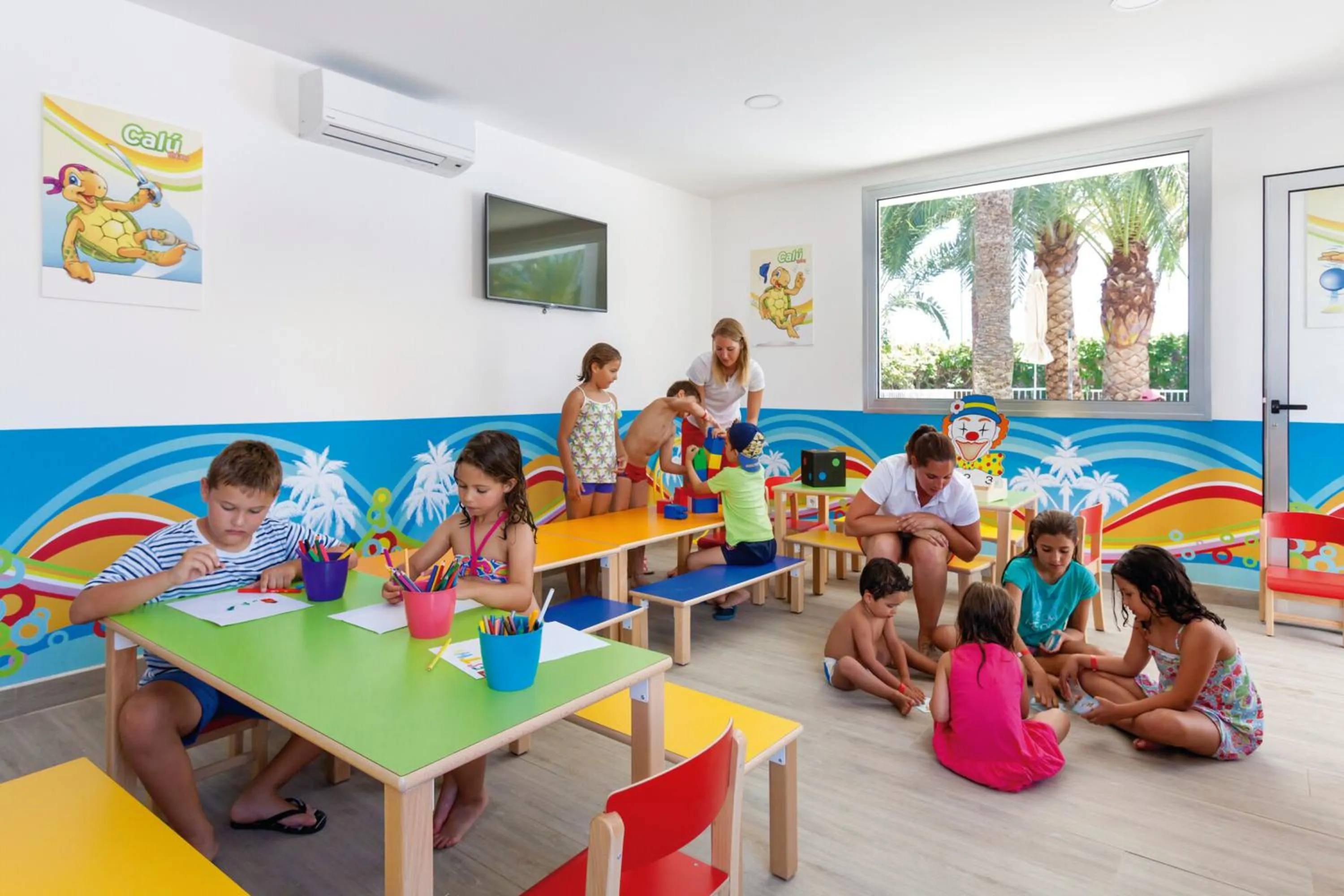 Activities in Hotel Riu Papayas - All Inclusive