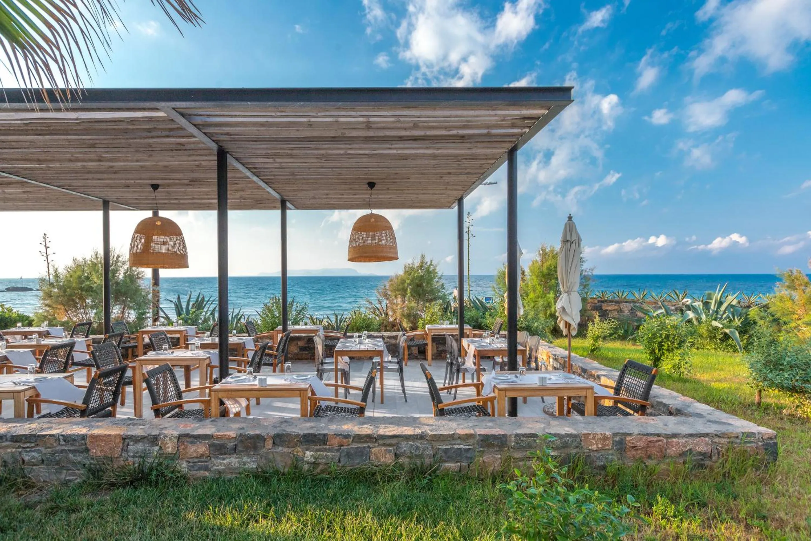 Restaurant/places to eat in The Island Hotel - Adults Only -