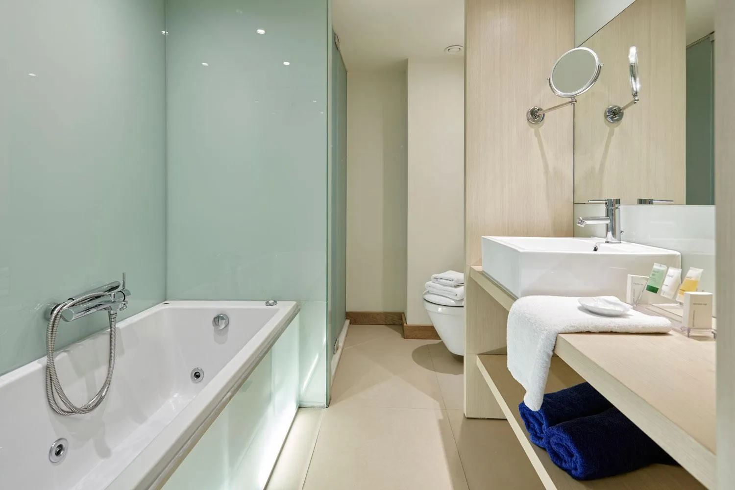 Bathroom in The Island Hotel - Adults Only -