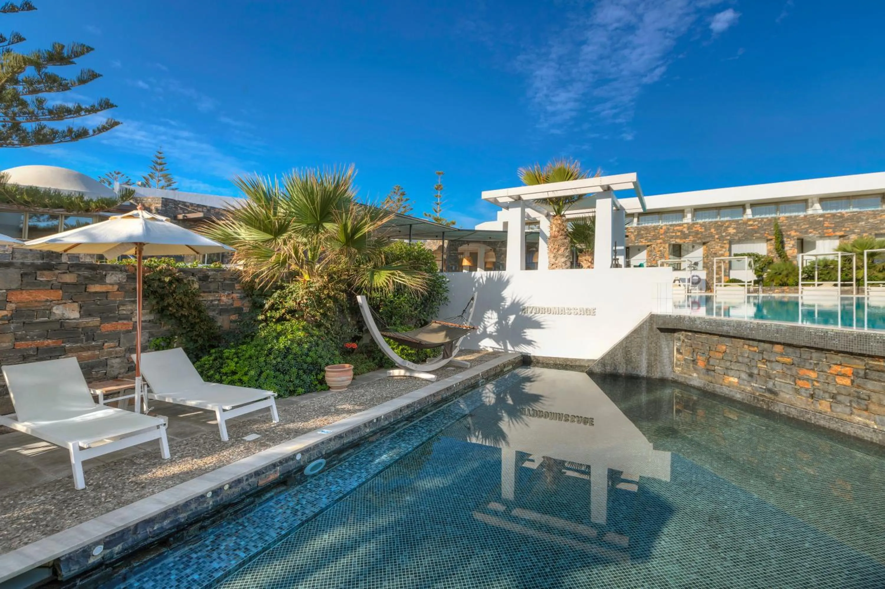 Area and facilities in The Island Hotel - Adults Only -