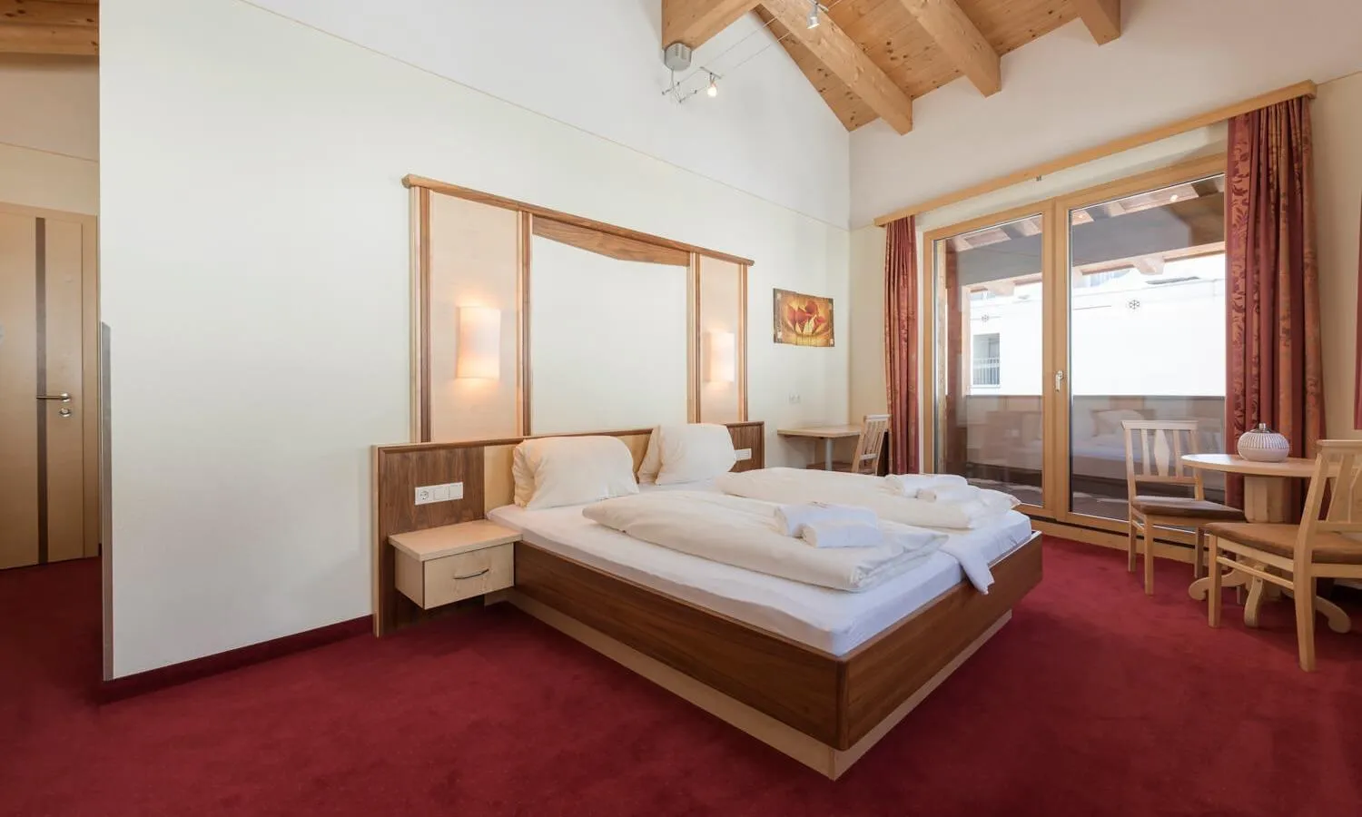 Bed in Hotel Abendrot by Alpeffect Hotels