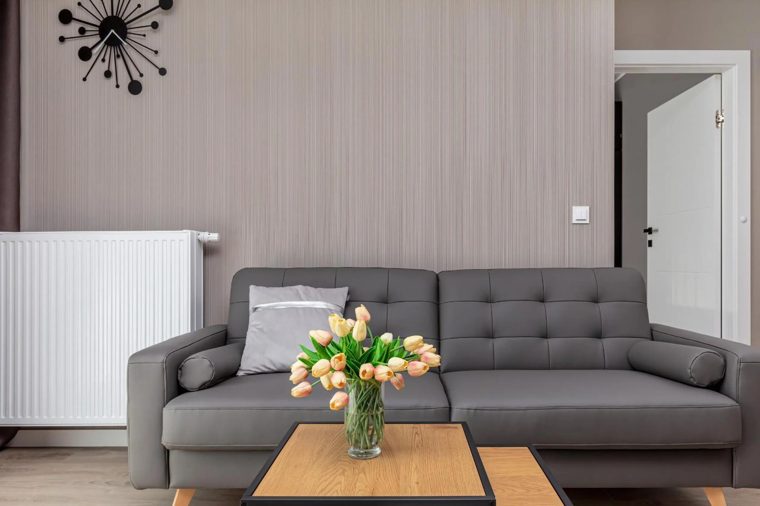 Living room in Modern City Center Apartments by Noclegi Renters