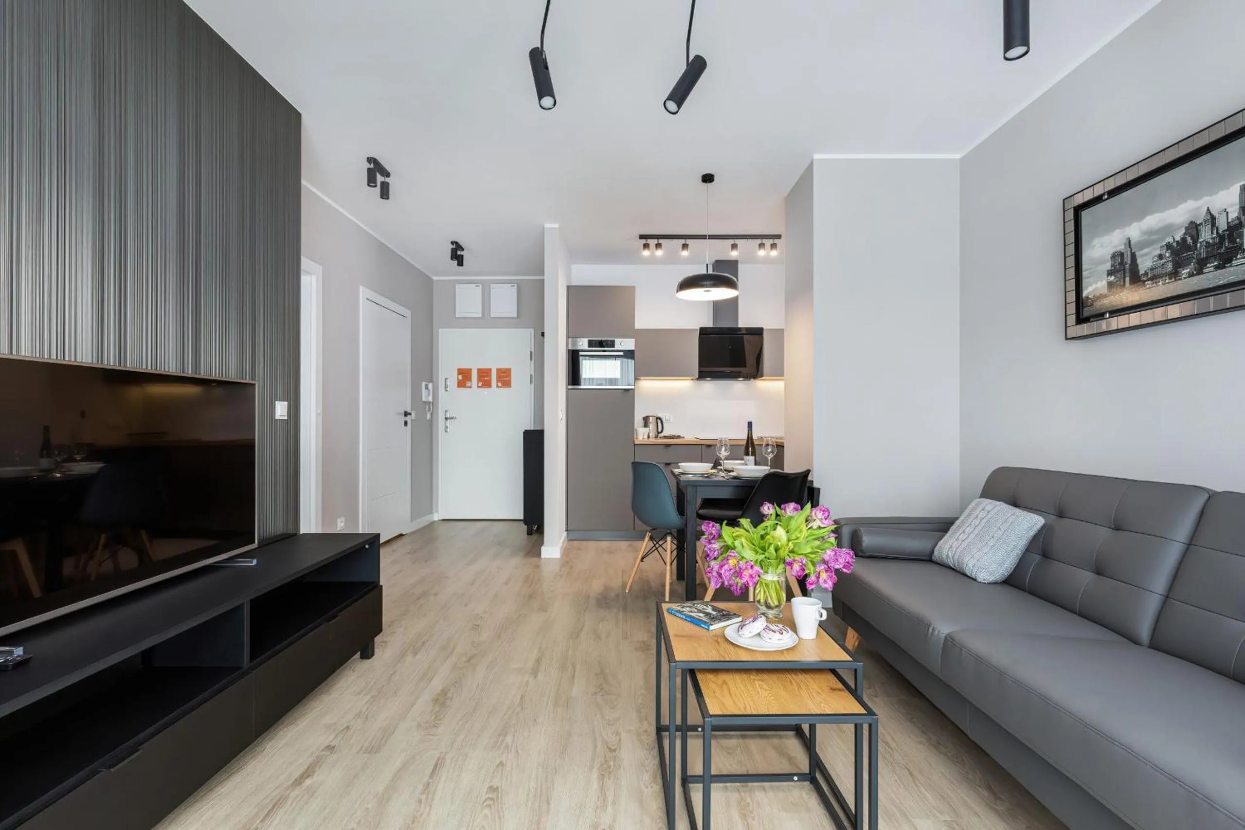 Living room in Modern City Center Apartments by Noclegi Renters