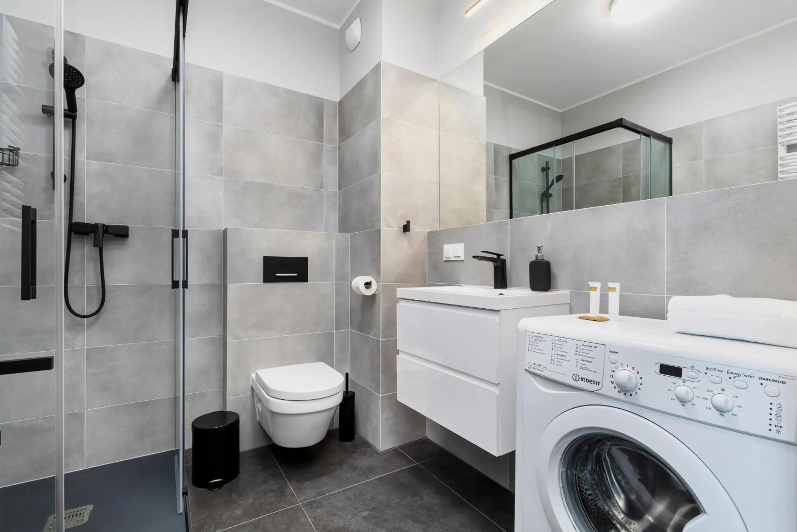 Bathroom in Modern City Center Apartments by Noclegi Renters
