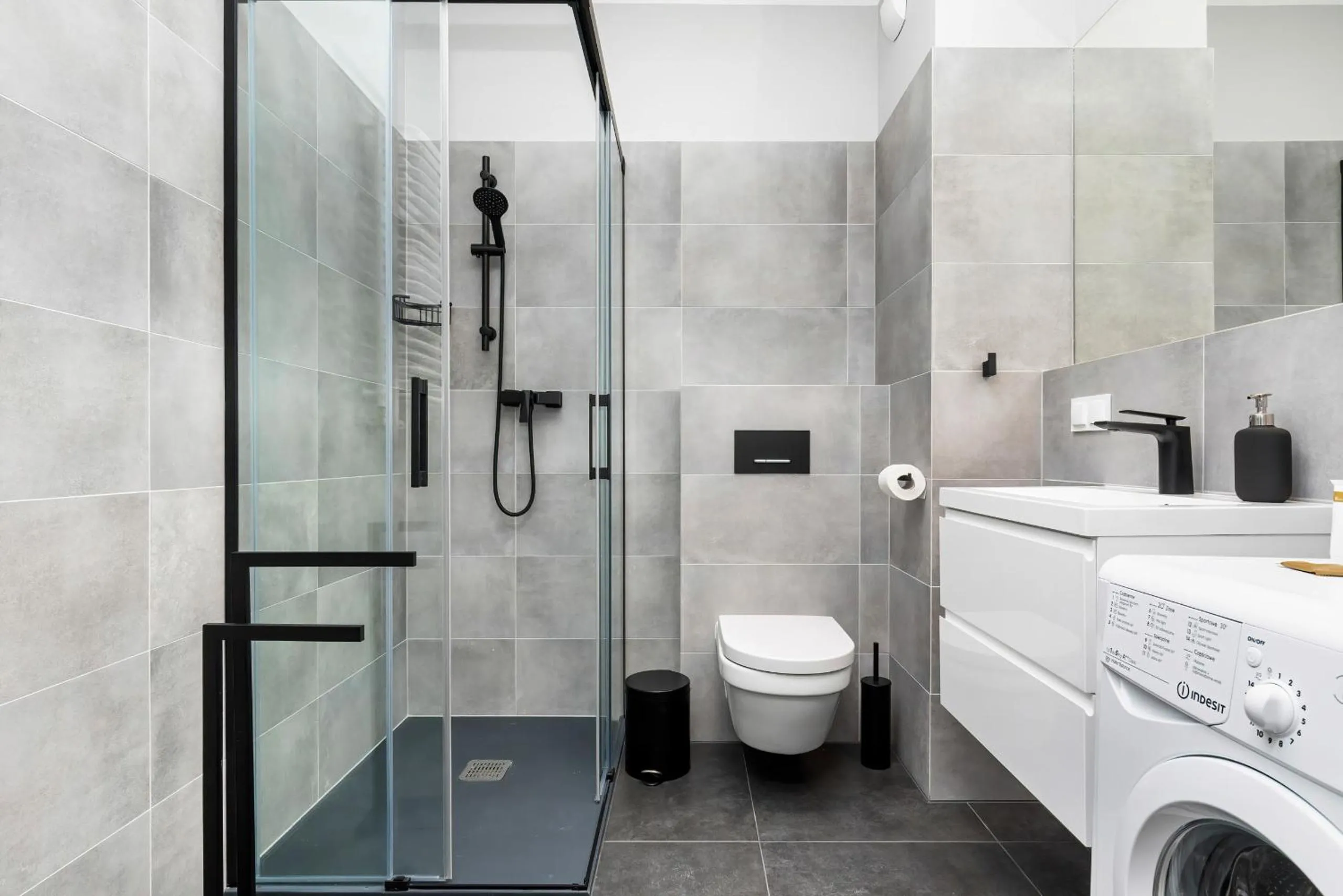 Bathroom in Modern City Center Apartments by Noclegi Renters