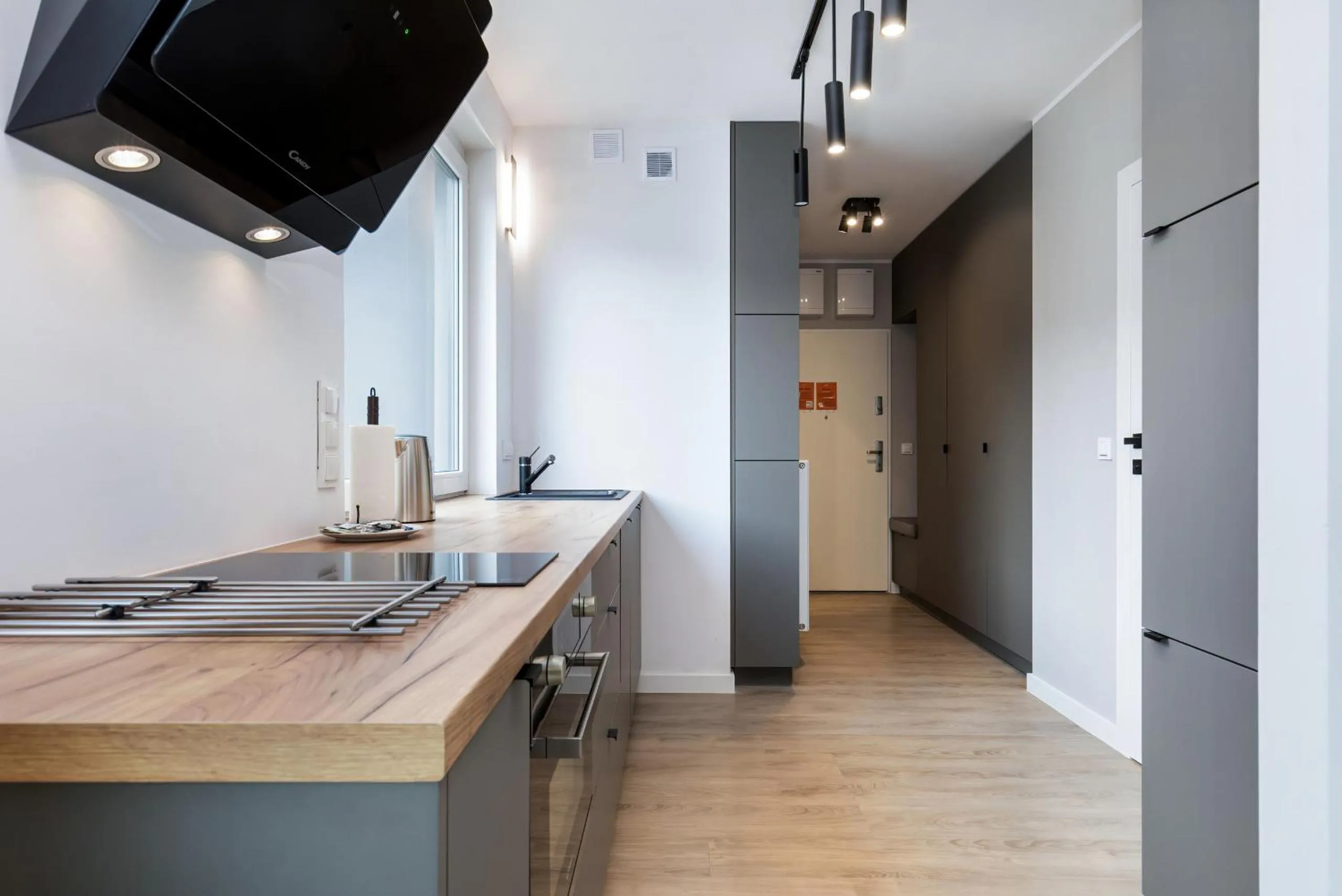 Living room in Modern City Center Apartments by Noclegi Renters