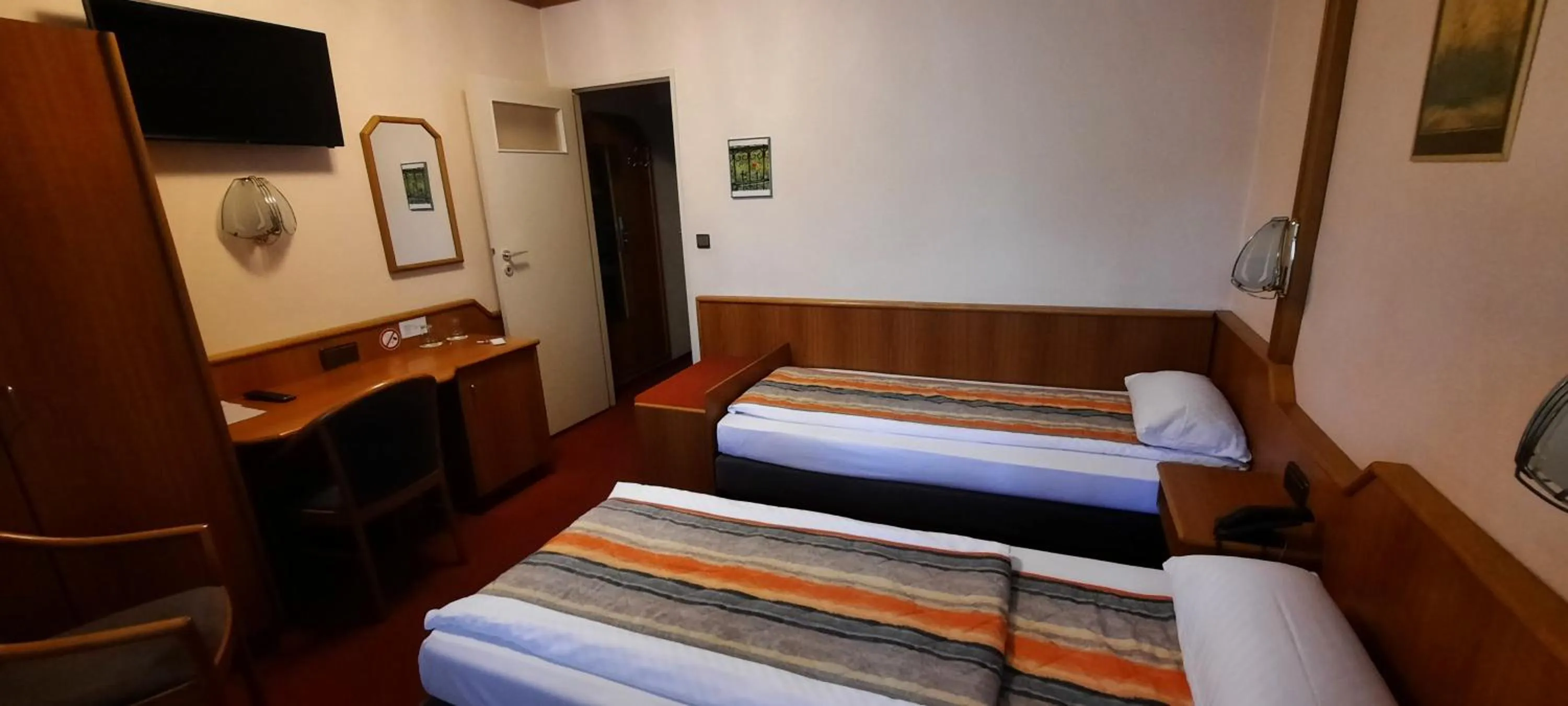 Bed in Miles Hotel Berlin