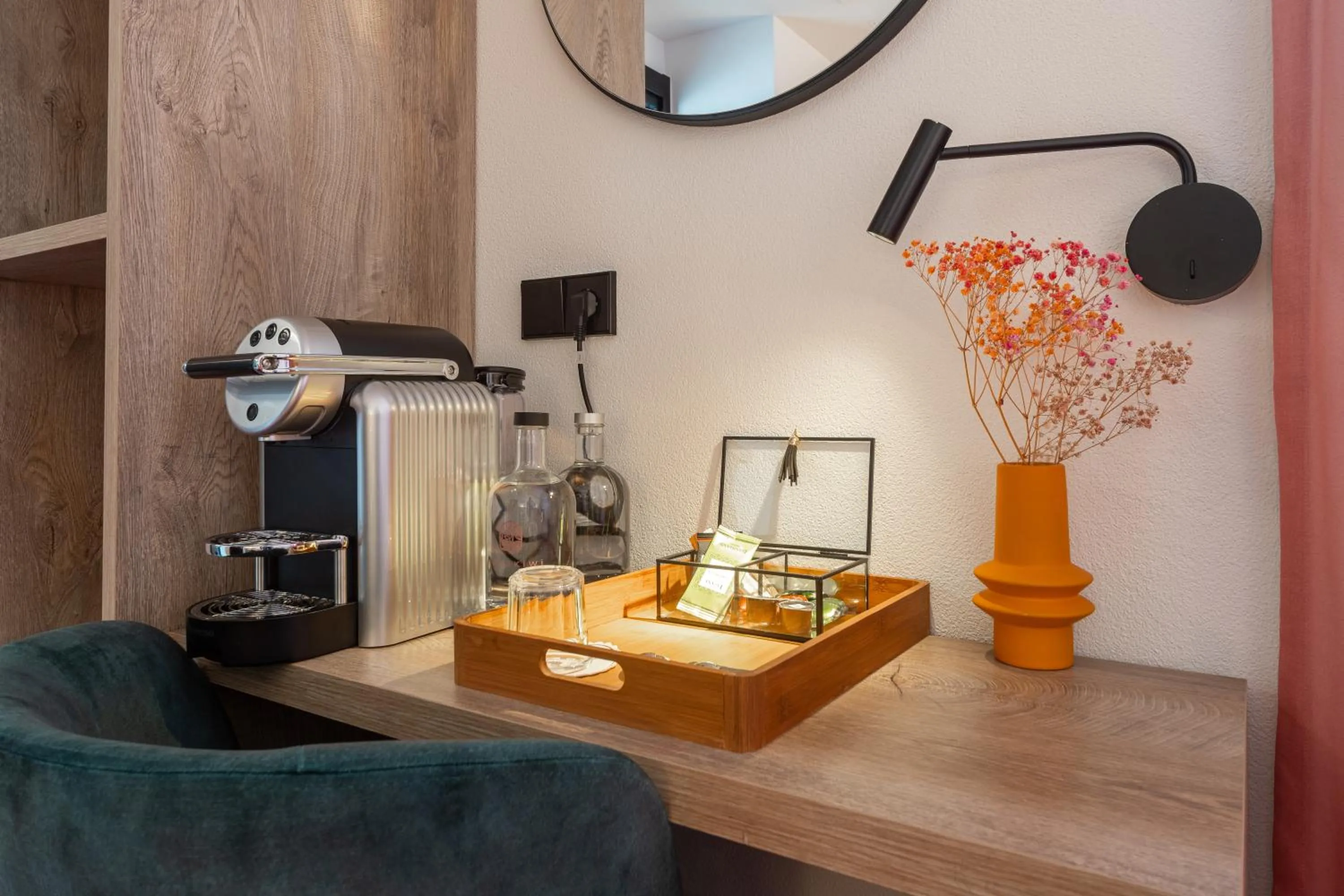 Coffee/tea facilities in Kazakiwi