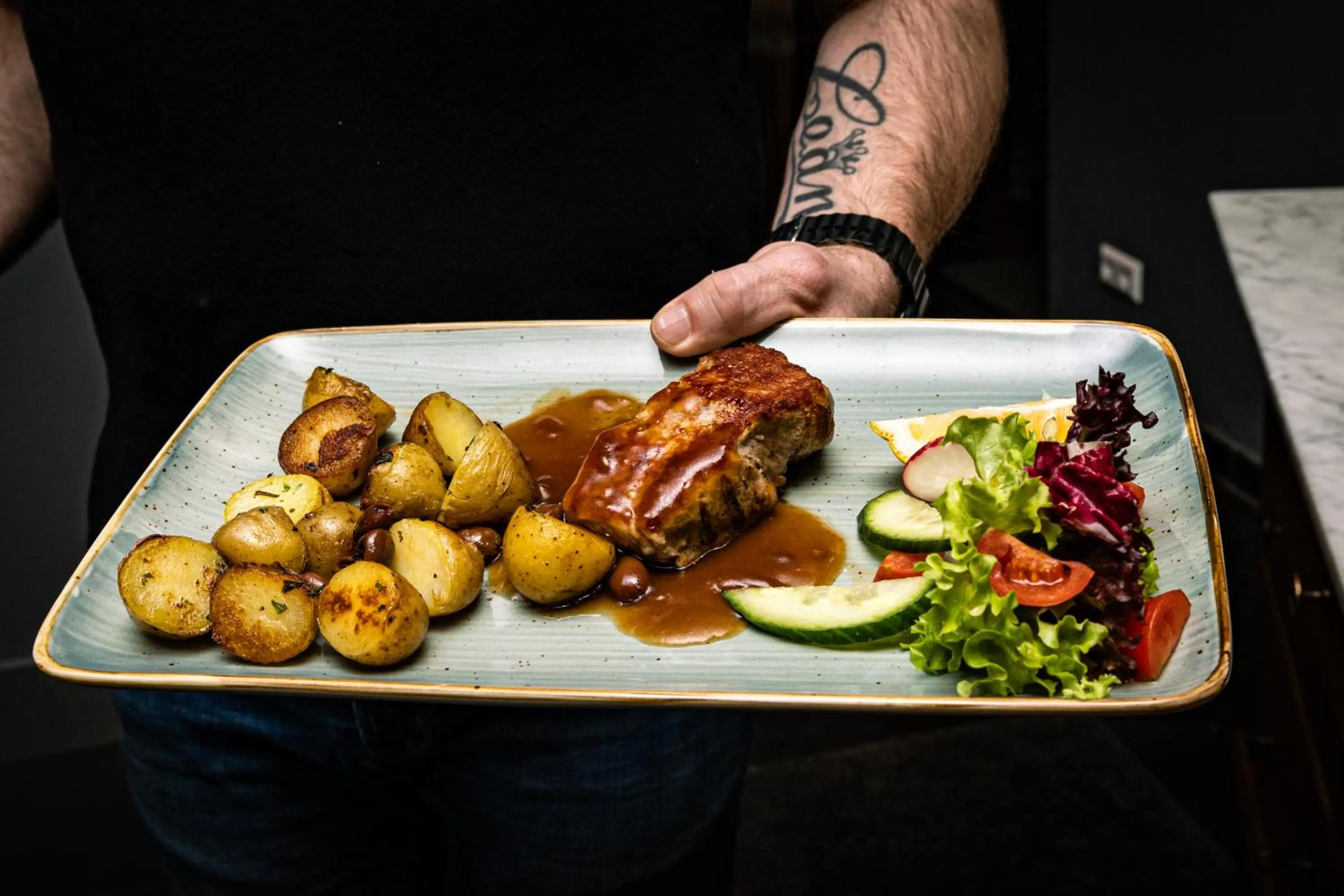 Restaurant/places to eat in Boutique Hotel Societe