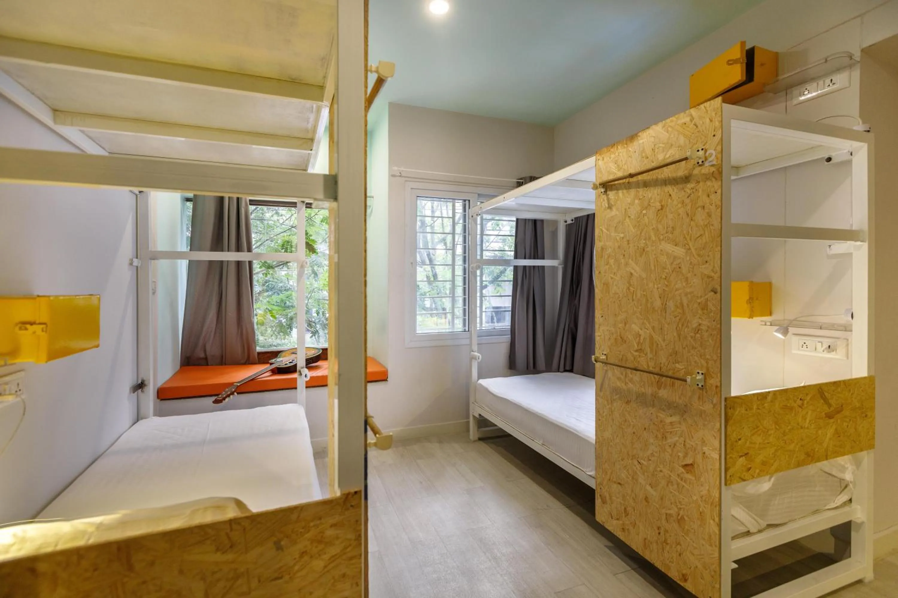 Photo of the whole room, Bed in Locul Central - Church Street