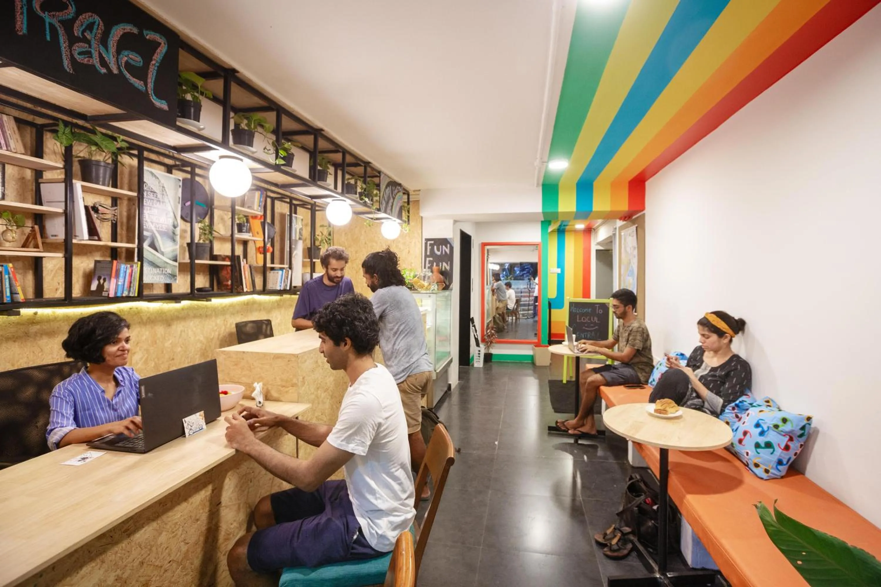 Lounge or bar in Locul Central - Church Street