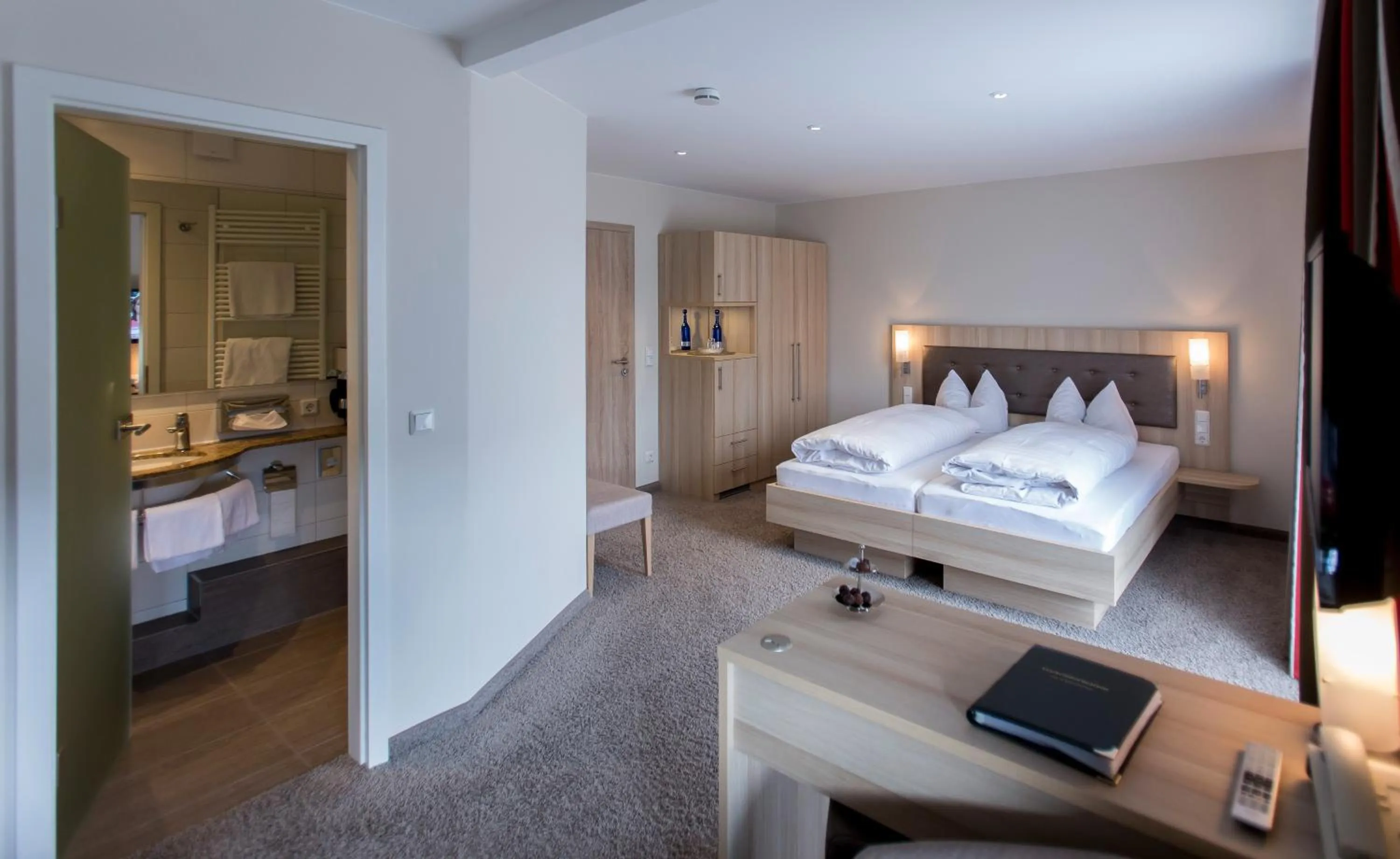 Bed in Hotel-Restaurant Birkenhof