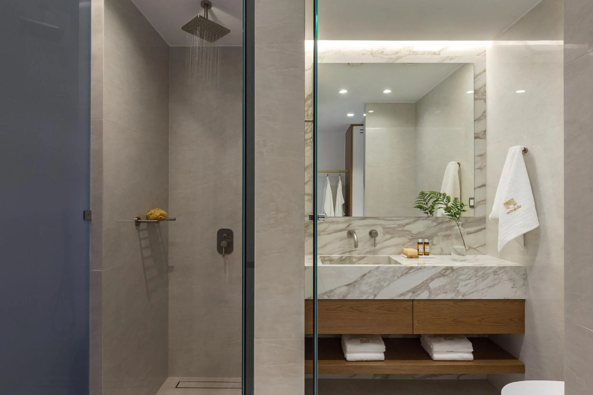 Bathroom in Mirabile Luxury Suites