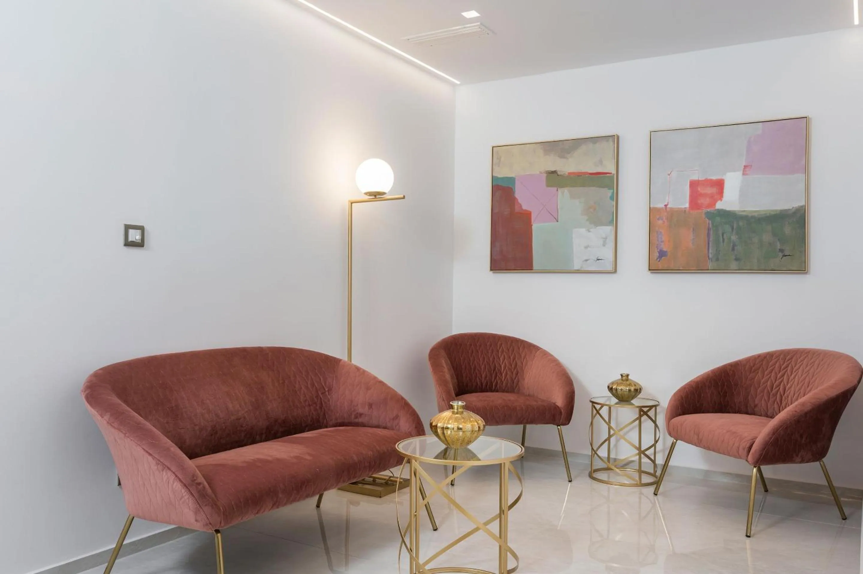 Seating area in Mirabile Luxury Suites