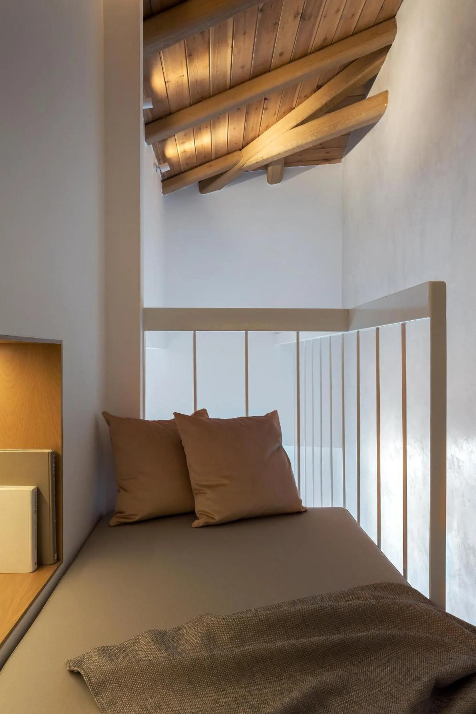 Bathroom, Bed in Mirabile Luxury Suites