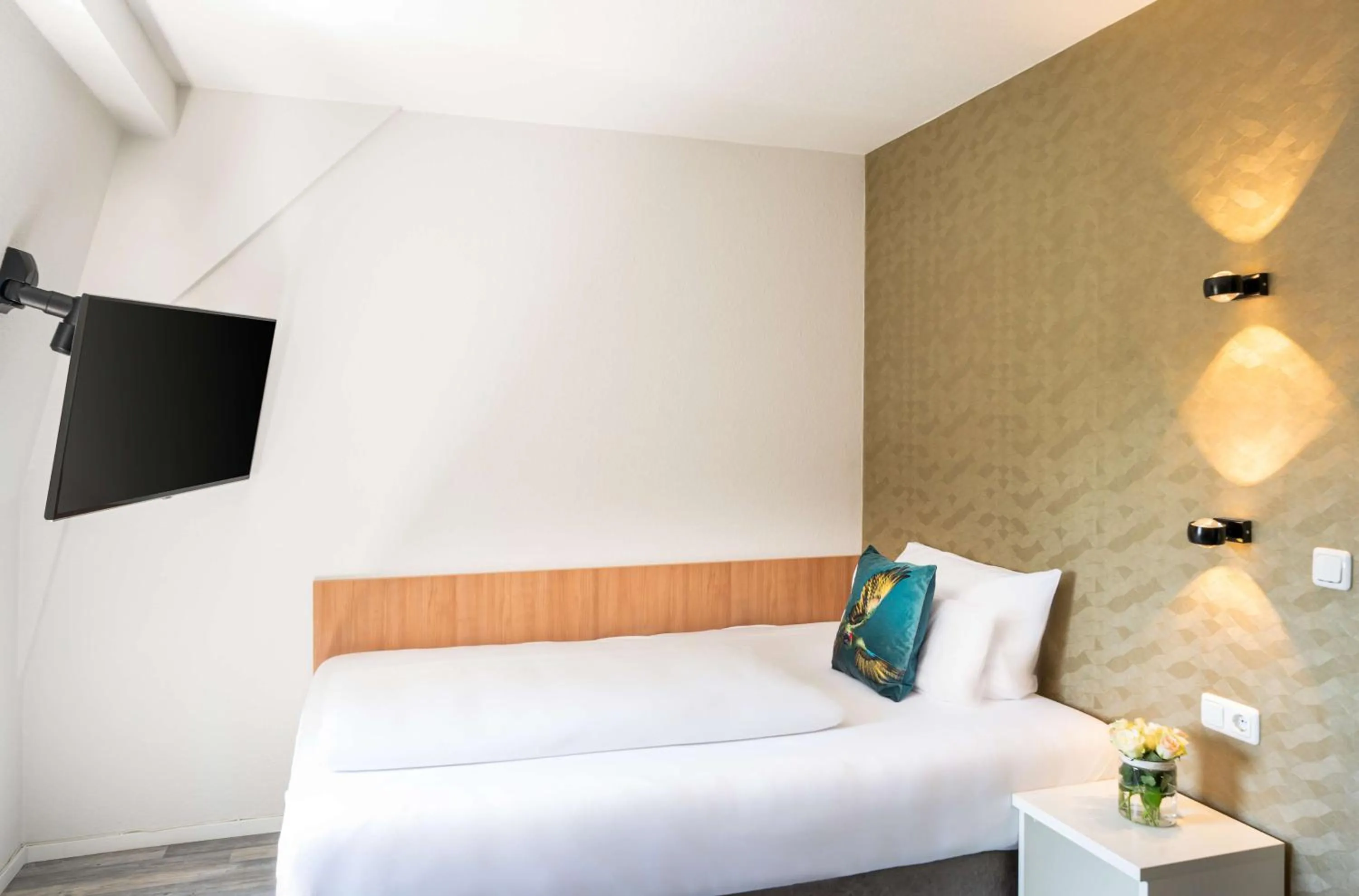 Bedroom, Bed in Arthotel ANA Gold