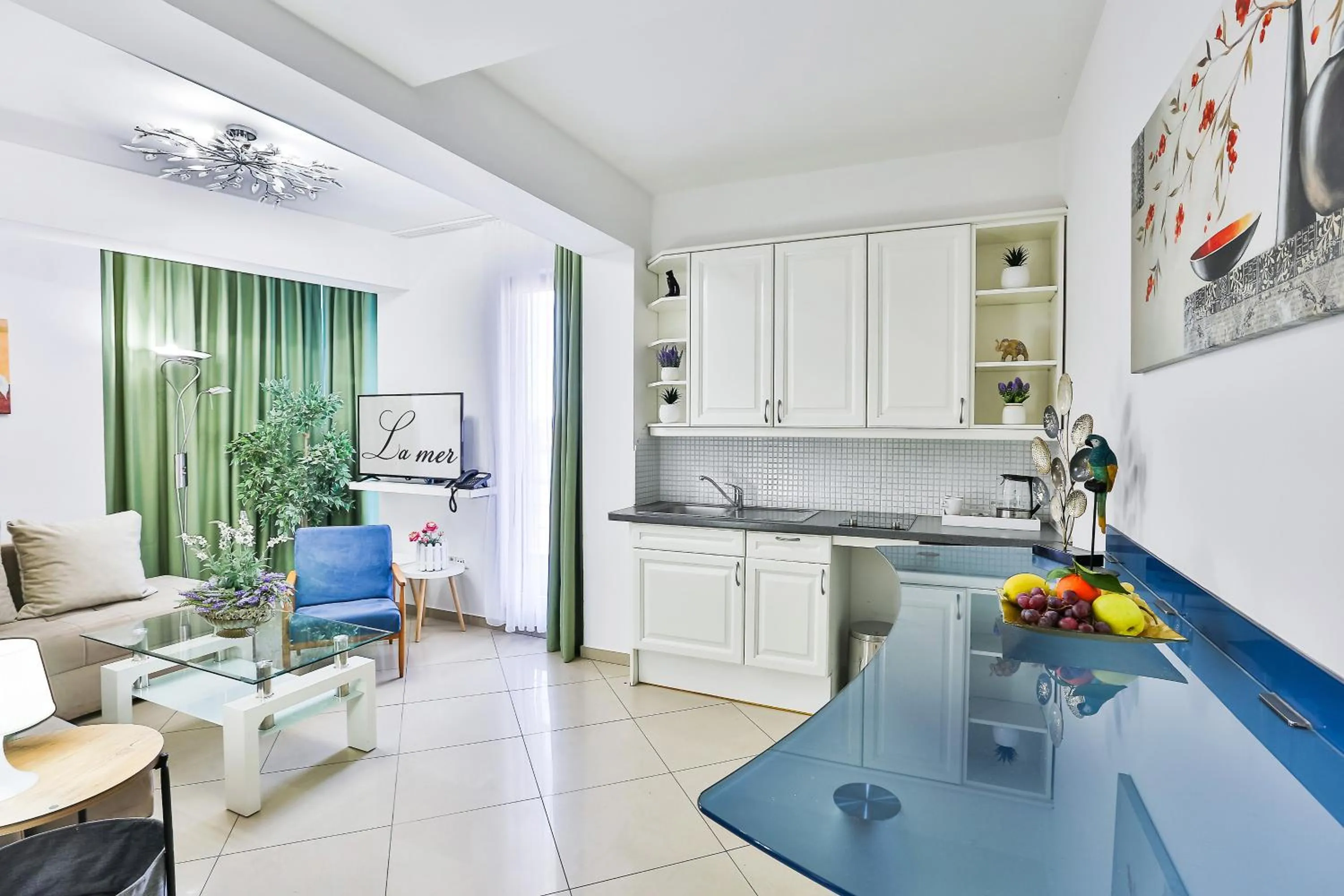 kitchen in Hotel La mer