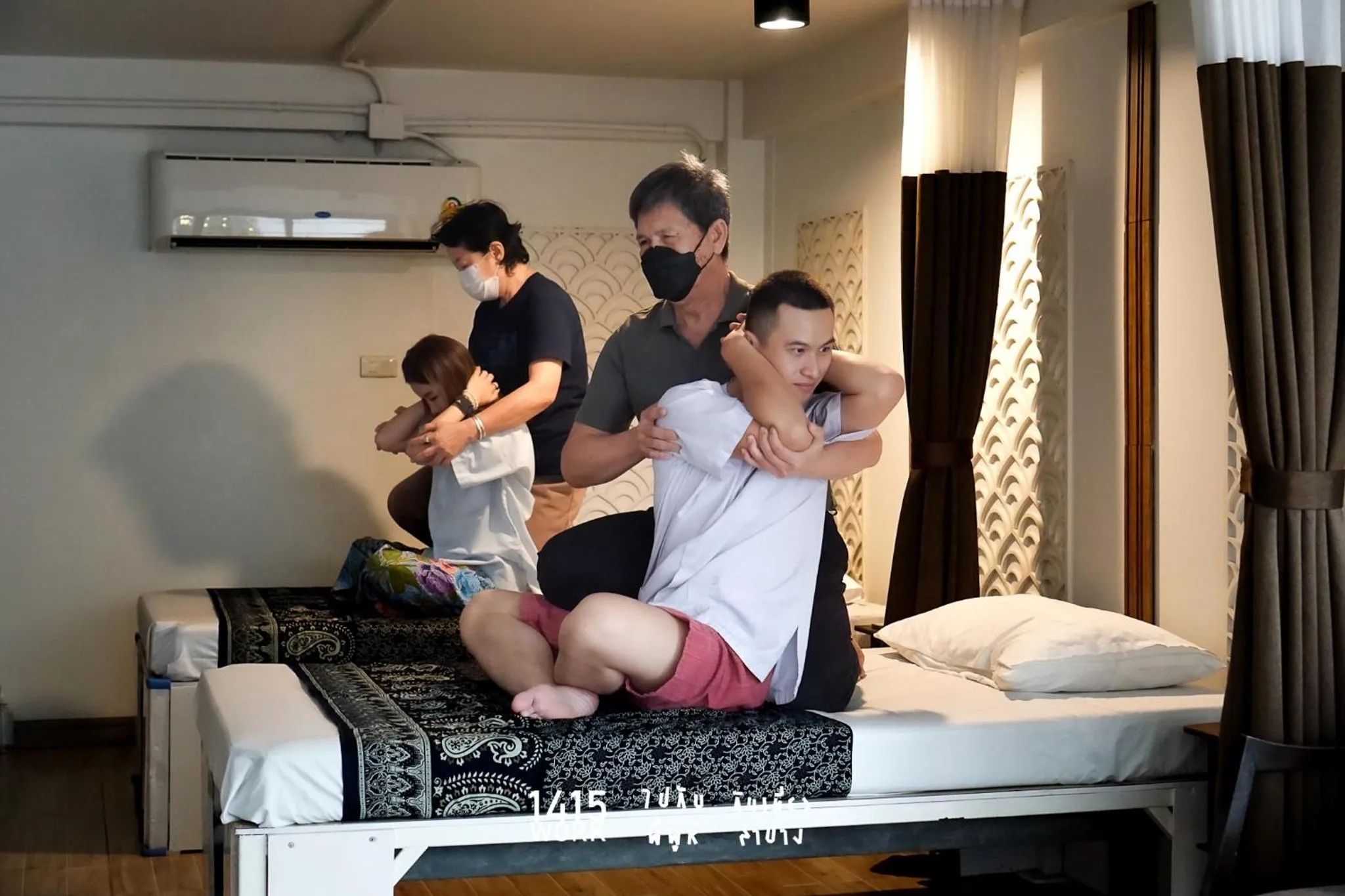 Massage, Bed in Tree Tara hotel