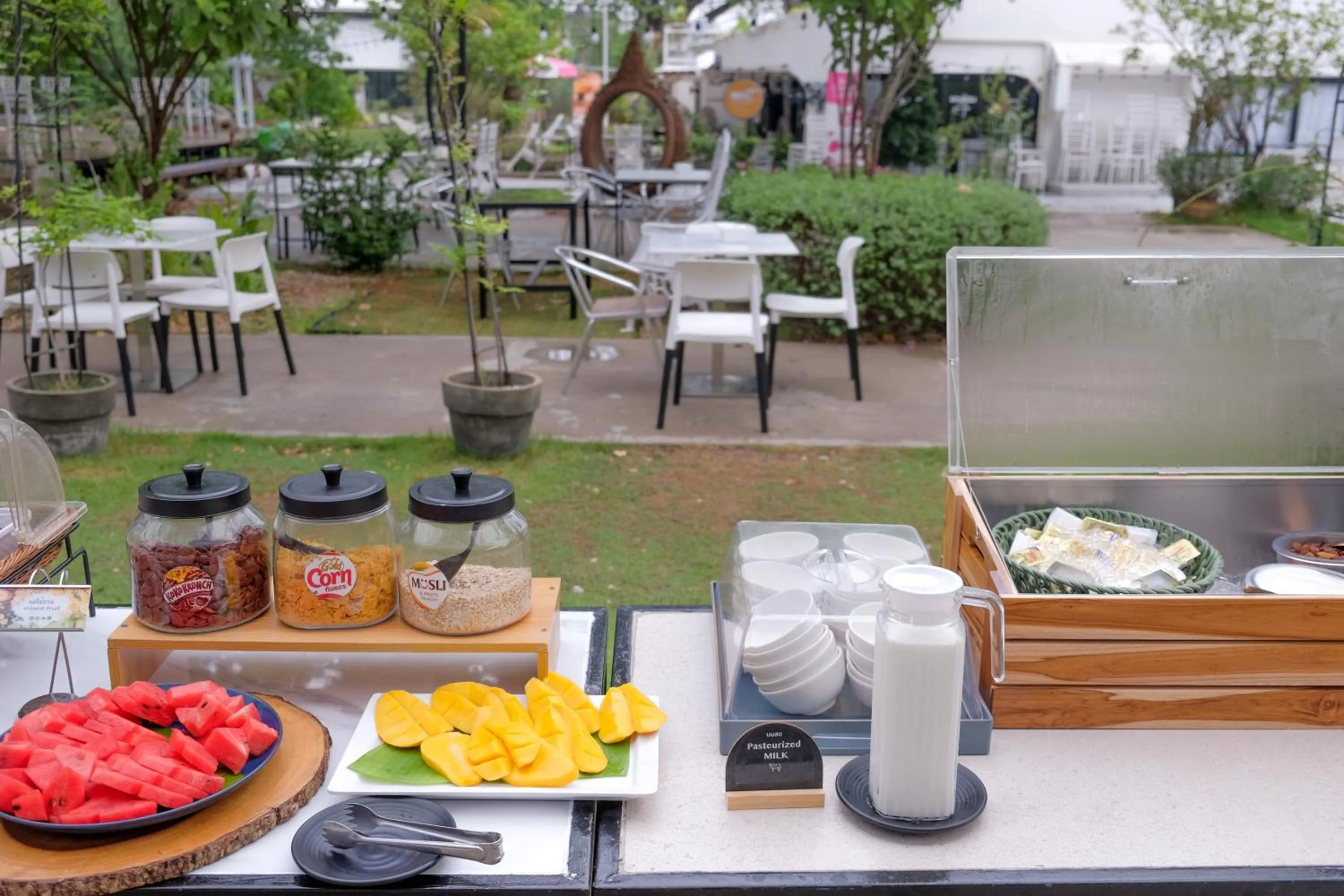 Breakfast in Tree Tara hotel