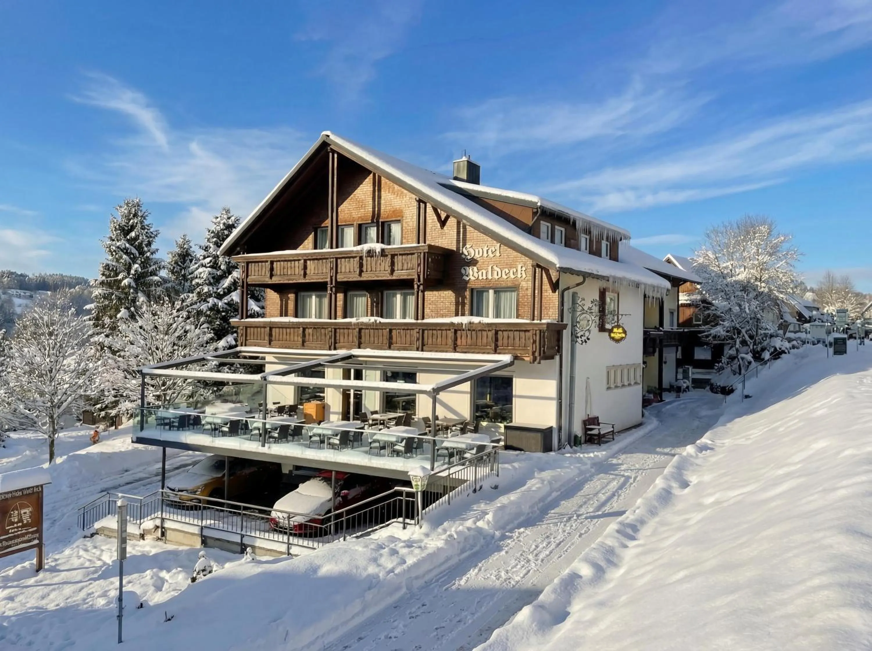 Property building in Hotel Waldeck mit Restaurant "Florian'S"