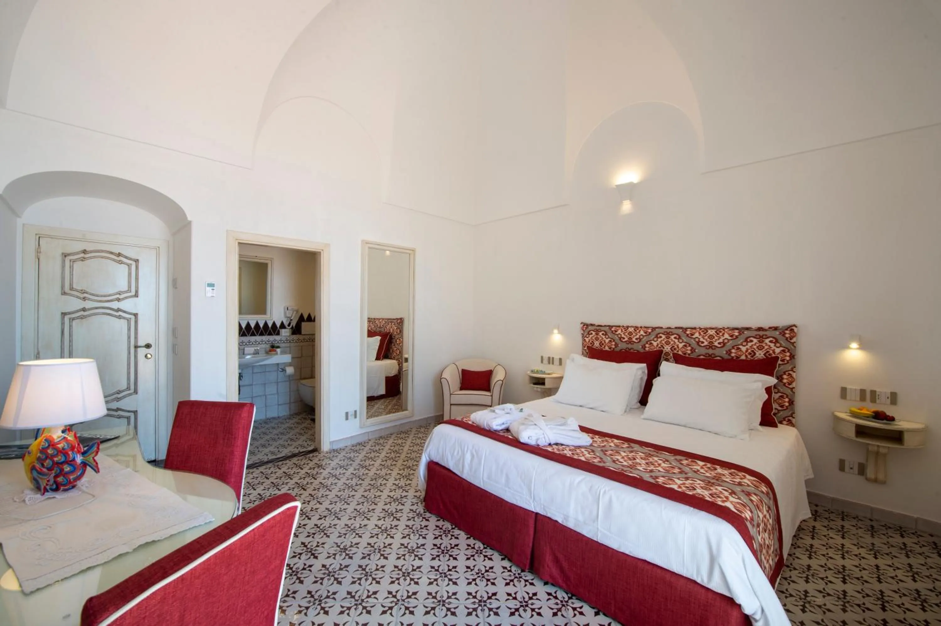 Photo of the whole room, Bed in CASA CAPRILE POSITANO