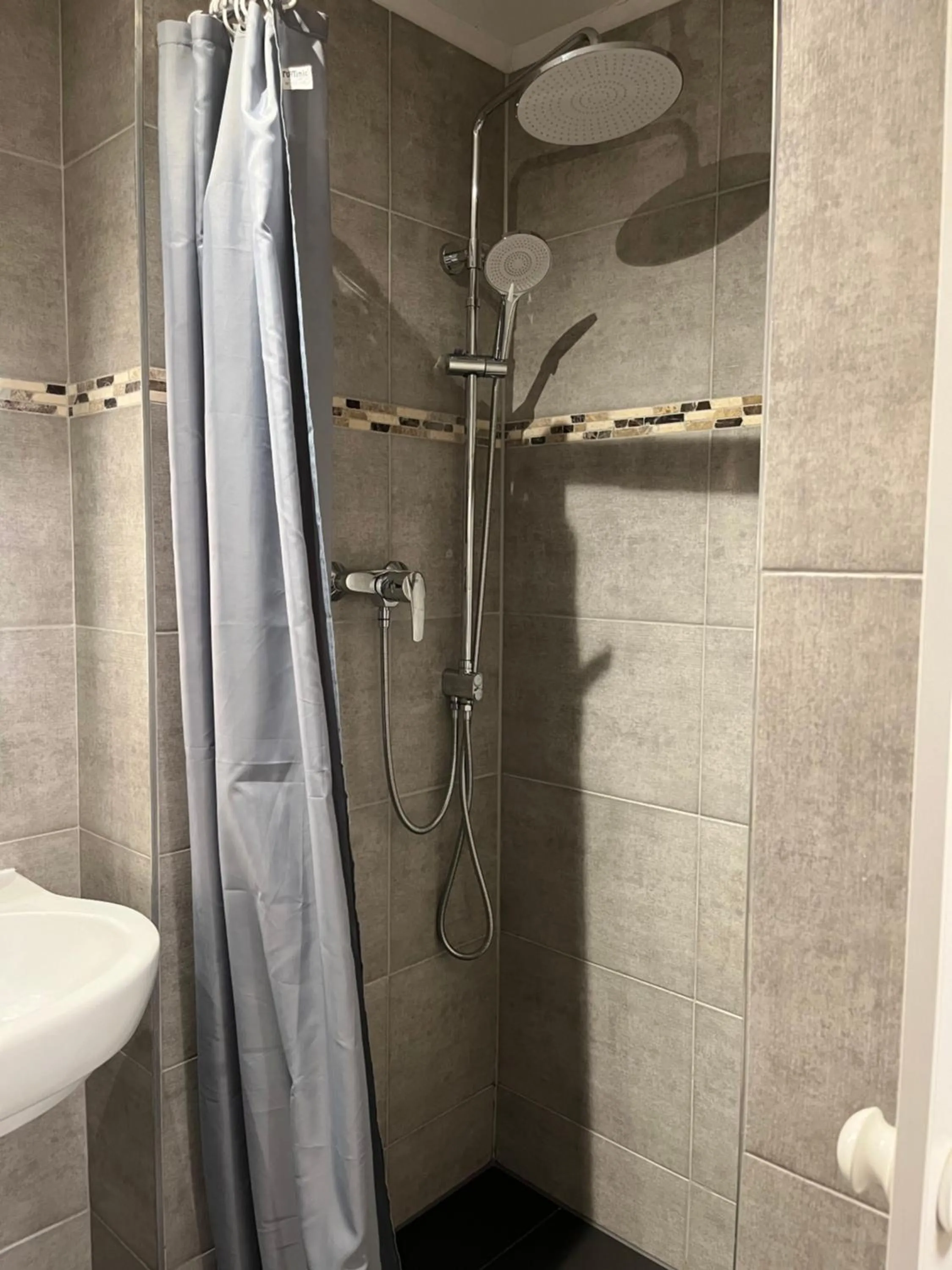 Bathroom in AMADEA - Cityhotel Salzburg