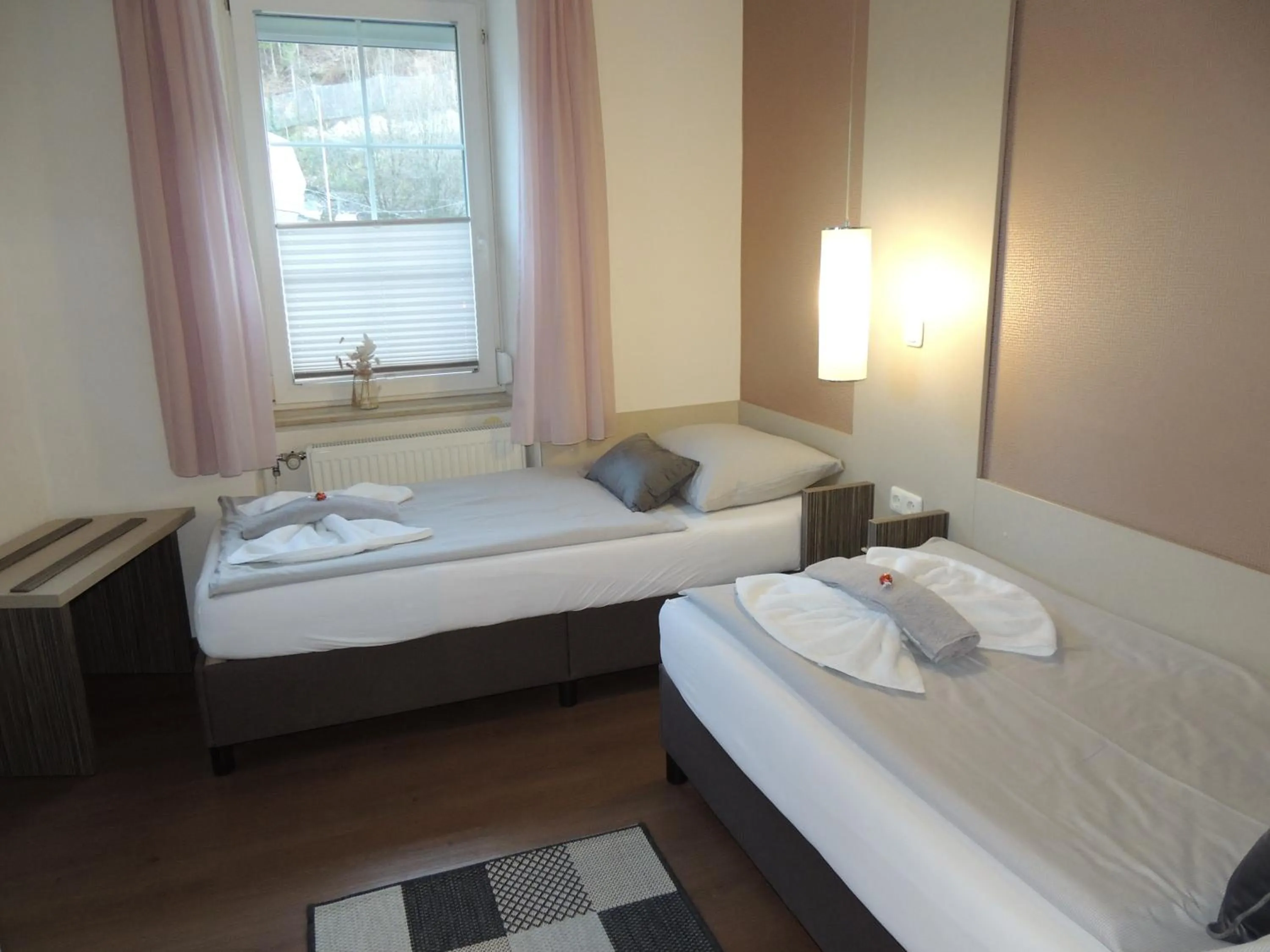 Photo of the whole room, Bed in AMADEA - Cityhotel Salzburg