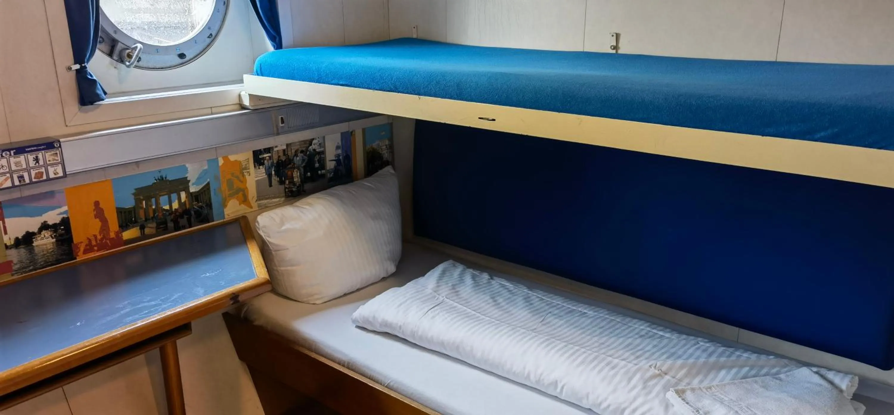 Bed in Shipotel-Berlin GmbH, Shipotel Eastern & Shipotel Western