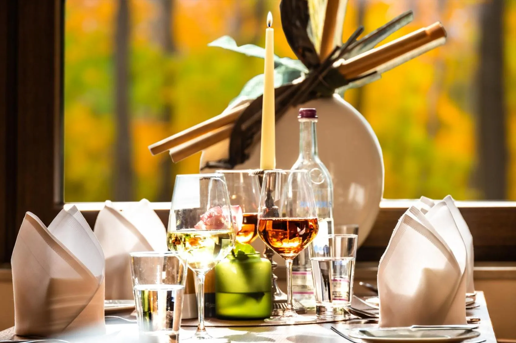 Restaurant/places to eat in Sport- und Tagungshotel De Poort