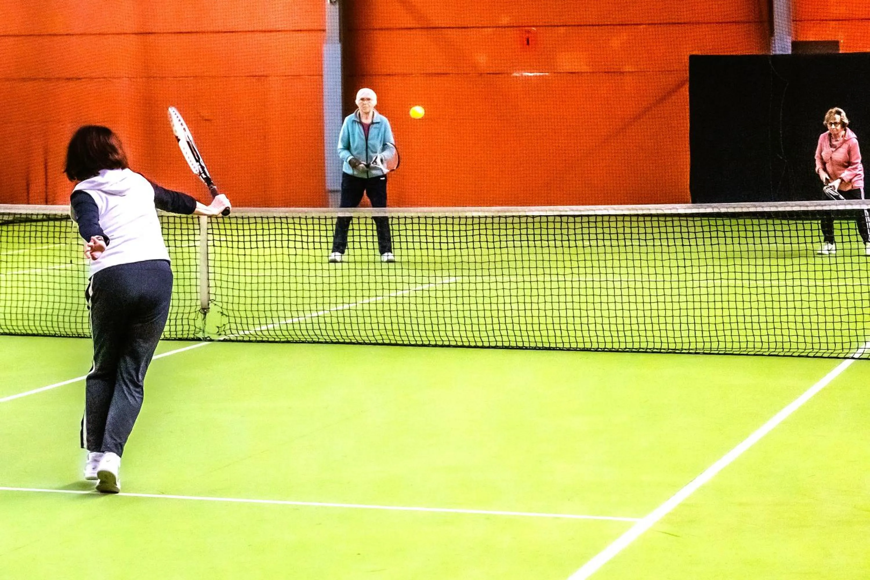 Tennis court in Sport- und Tagungshotel De Poort