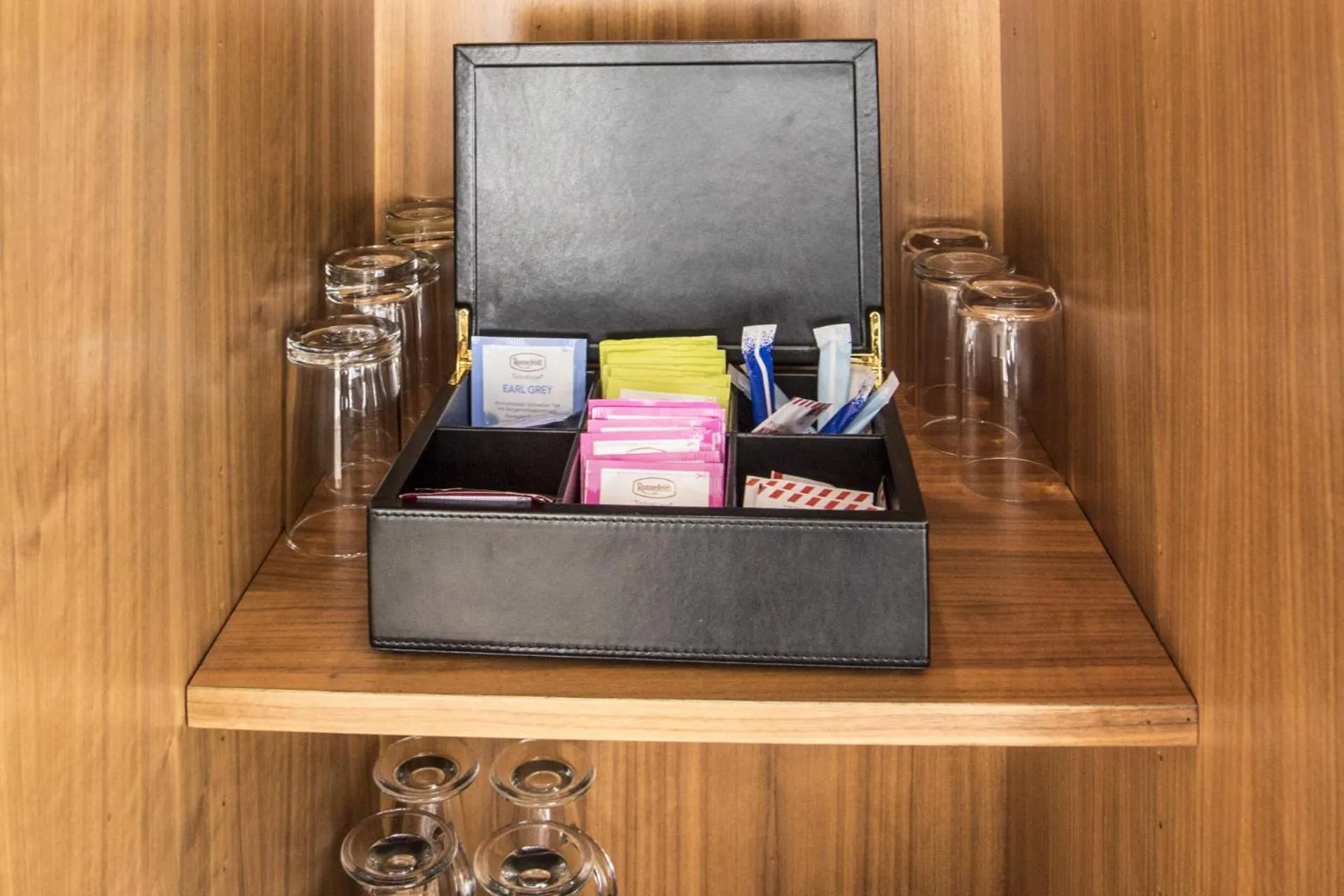 Coffee/tea facilities in Waldhotel & SPA Davos - for body & soul