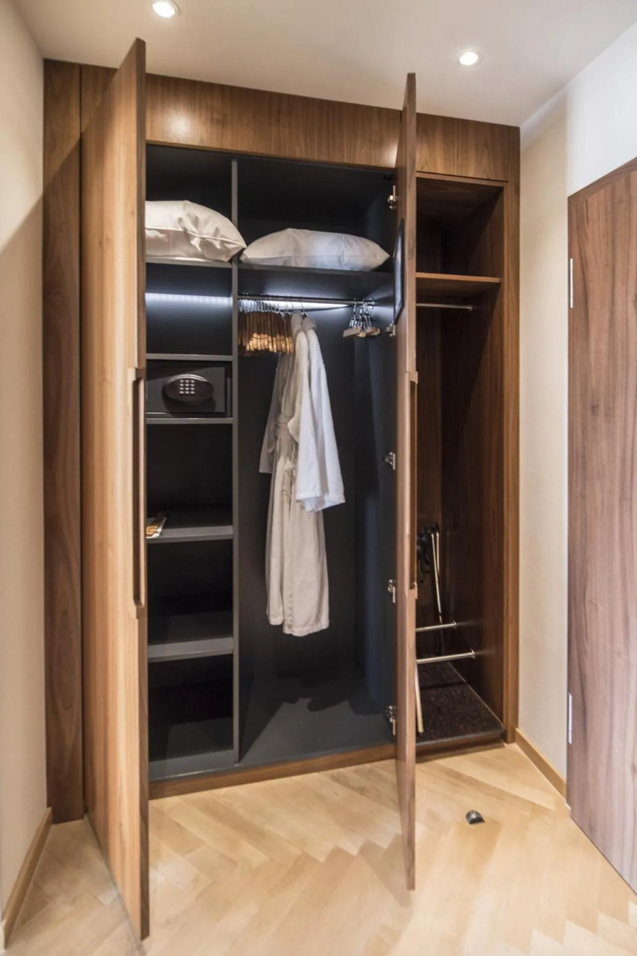 wardrobe in Waldhotel & SPA Davos - for body & soul