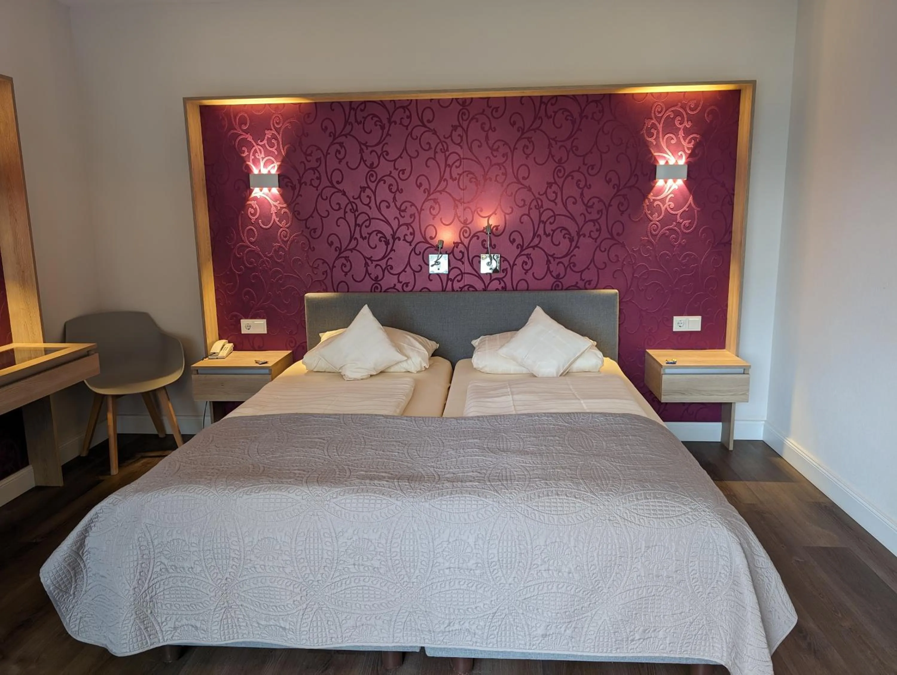 Bed in Weinhotel St. Stephanus