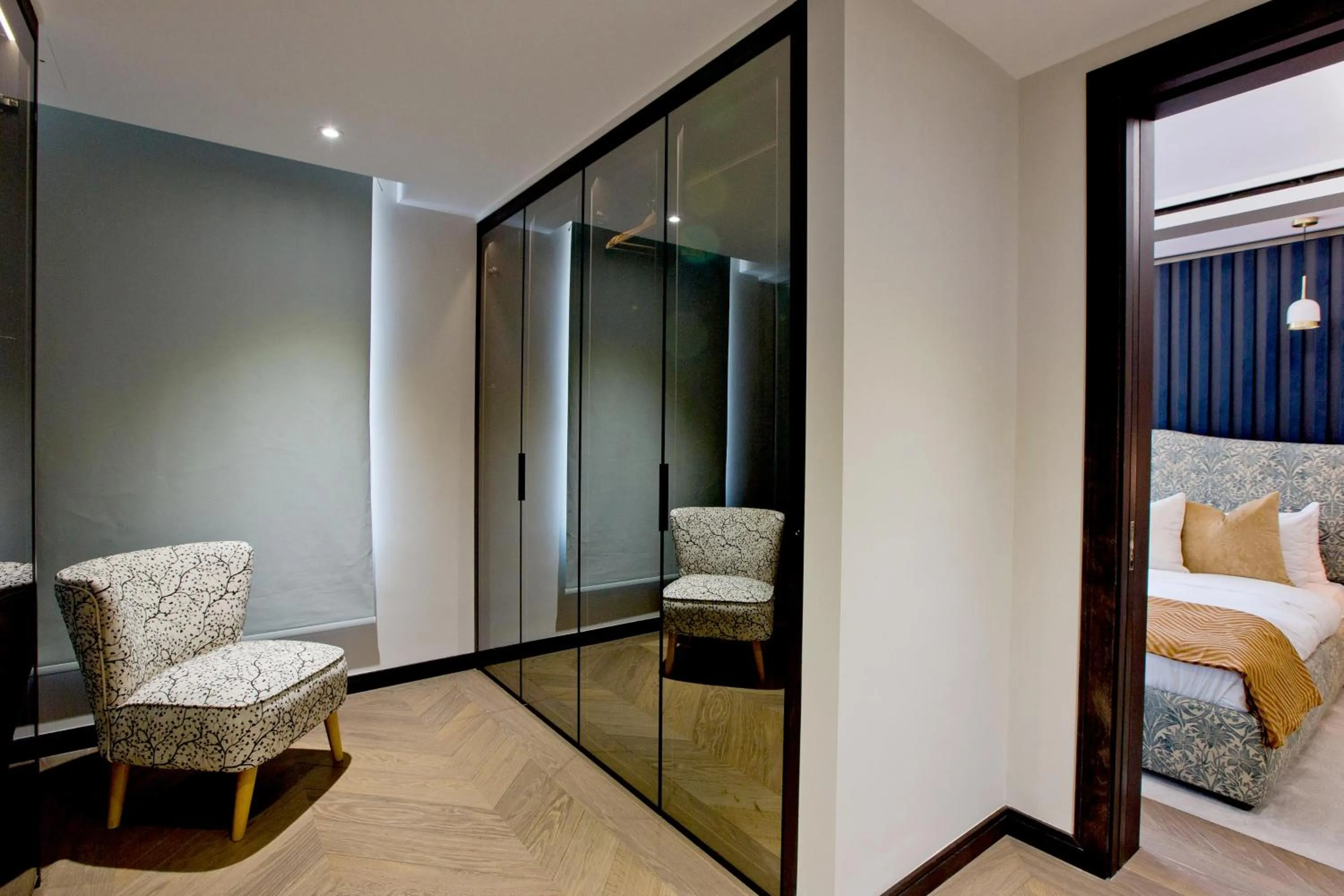 wardrobe, Bed in 37GS Residences