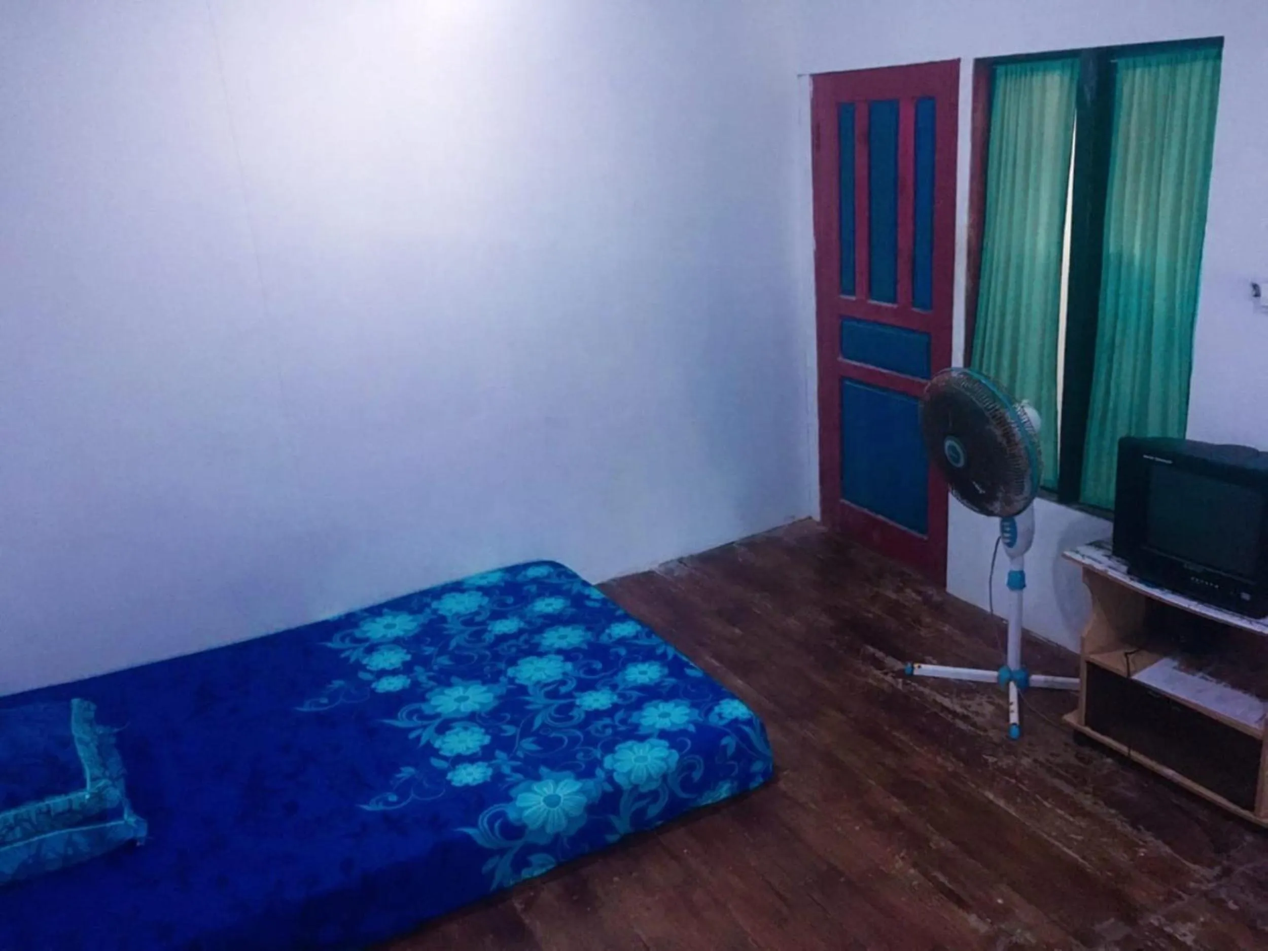 Bedroom, Bed in Penginapan Erbysa