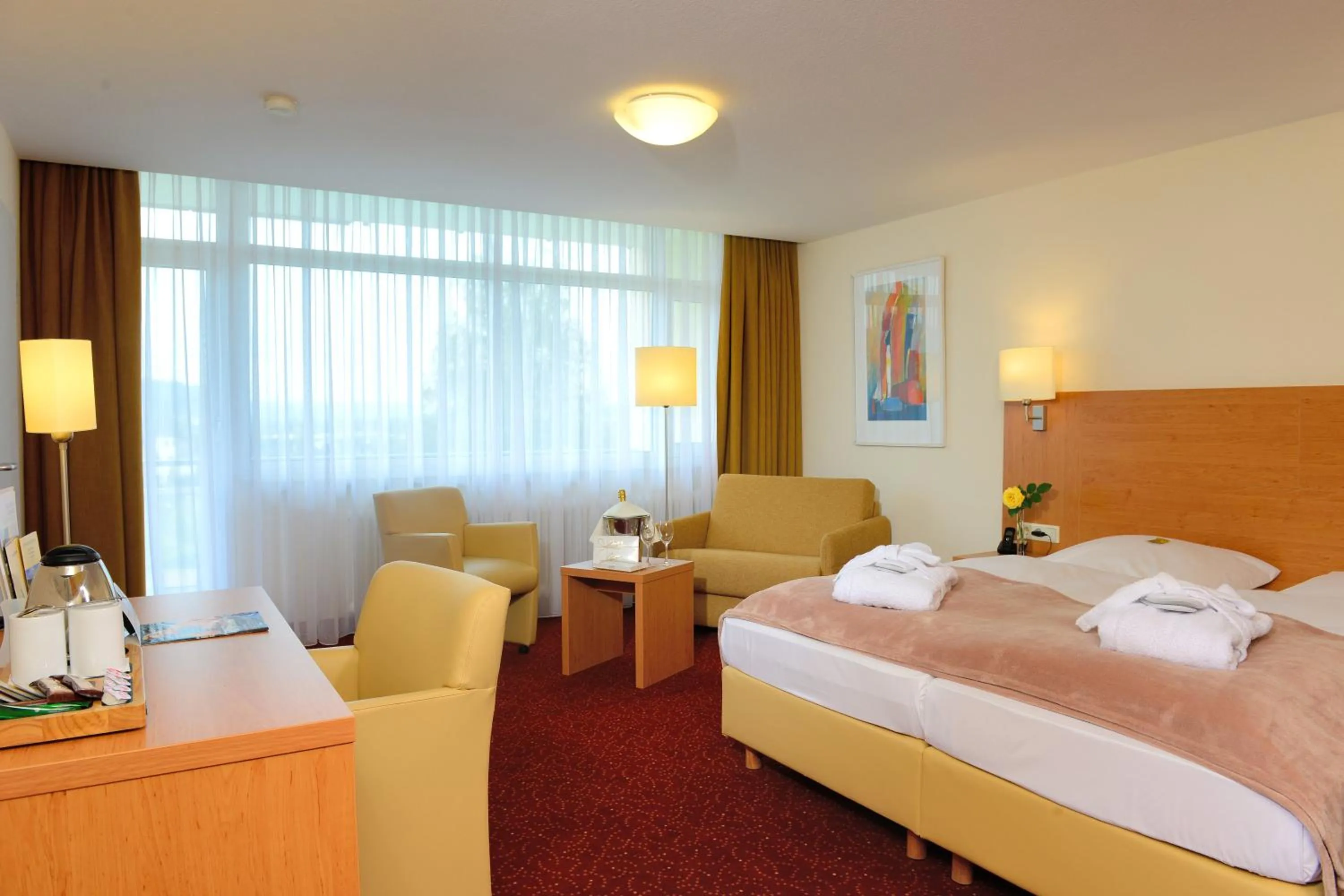 Bedroom, Bed in Ringhotel Haus Oberwinter