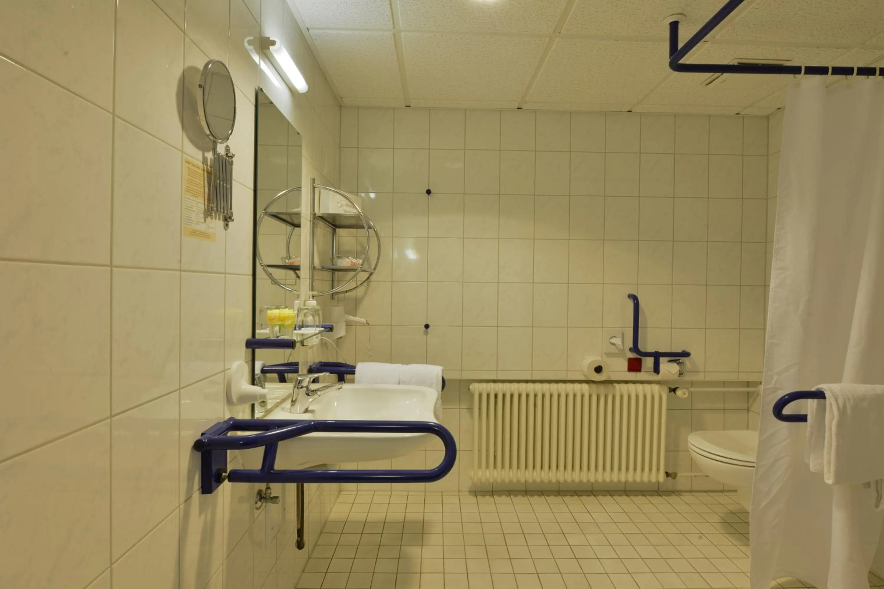 Shower in Ringhotel Haus Oberwinter