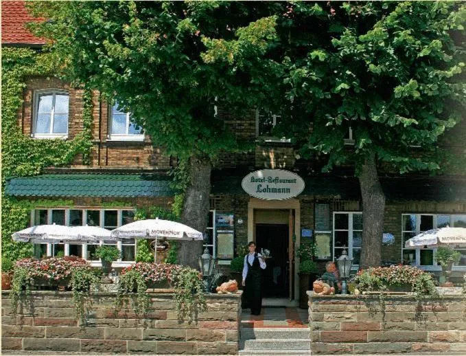 Facade/entrance in Land-gut-Hotel Lohmann