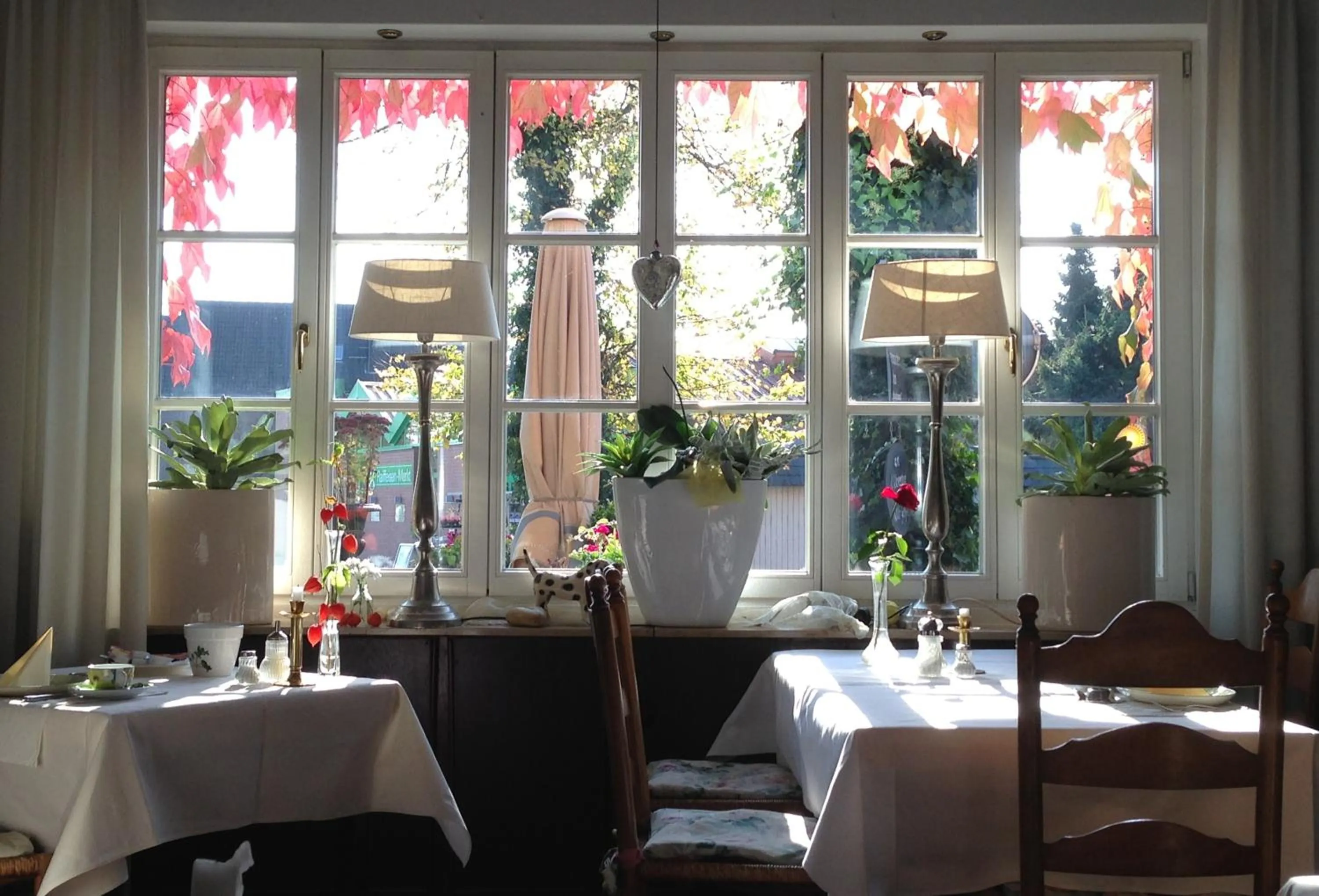 Restaurant/places to eat in Land-gut-Hotel Lohmann