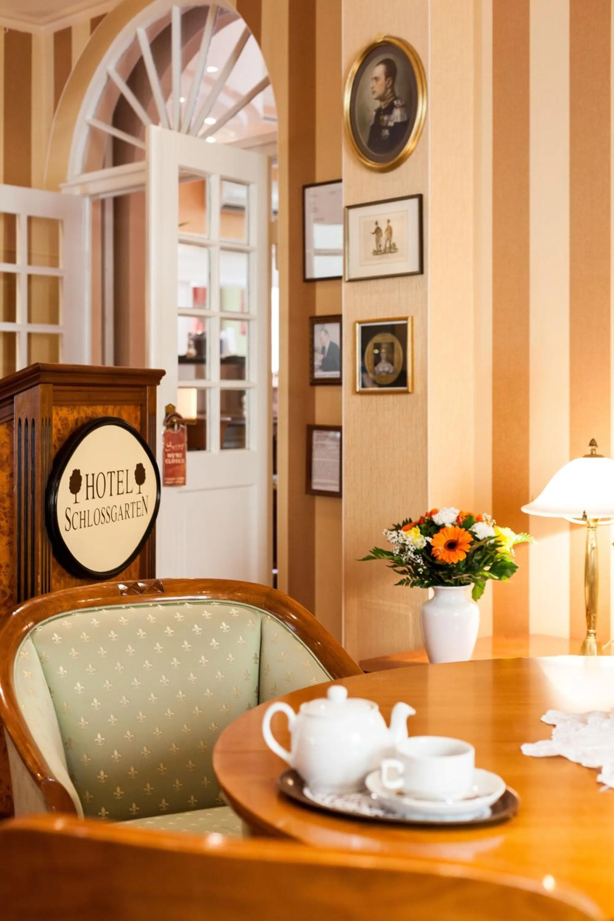 Lobby or reception in Hotel Garni Schlossgarten
