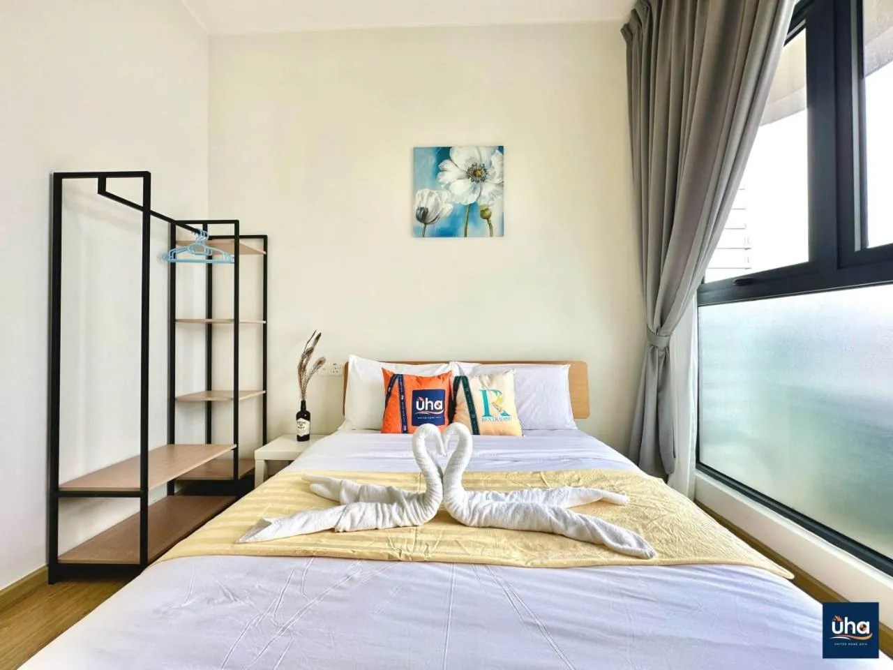 Bed in Country Garden Danga Bay @ UHA