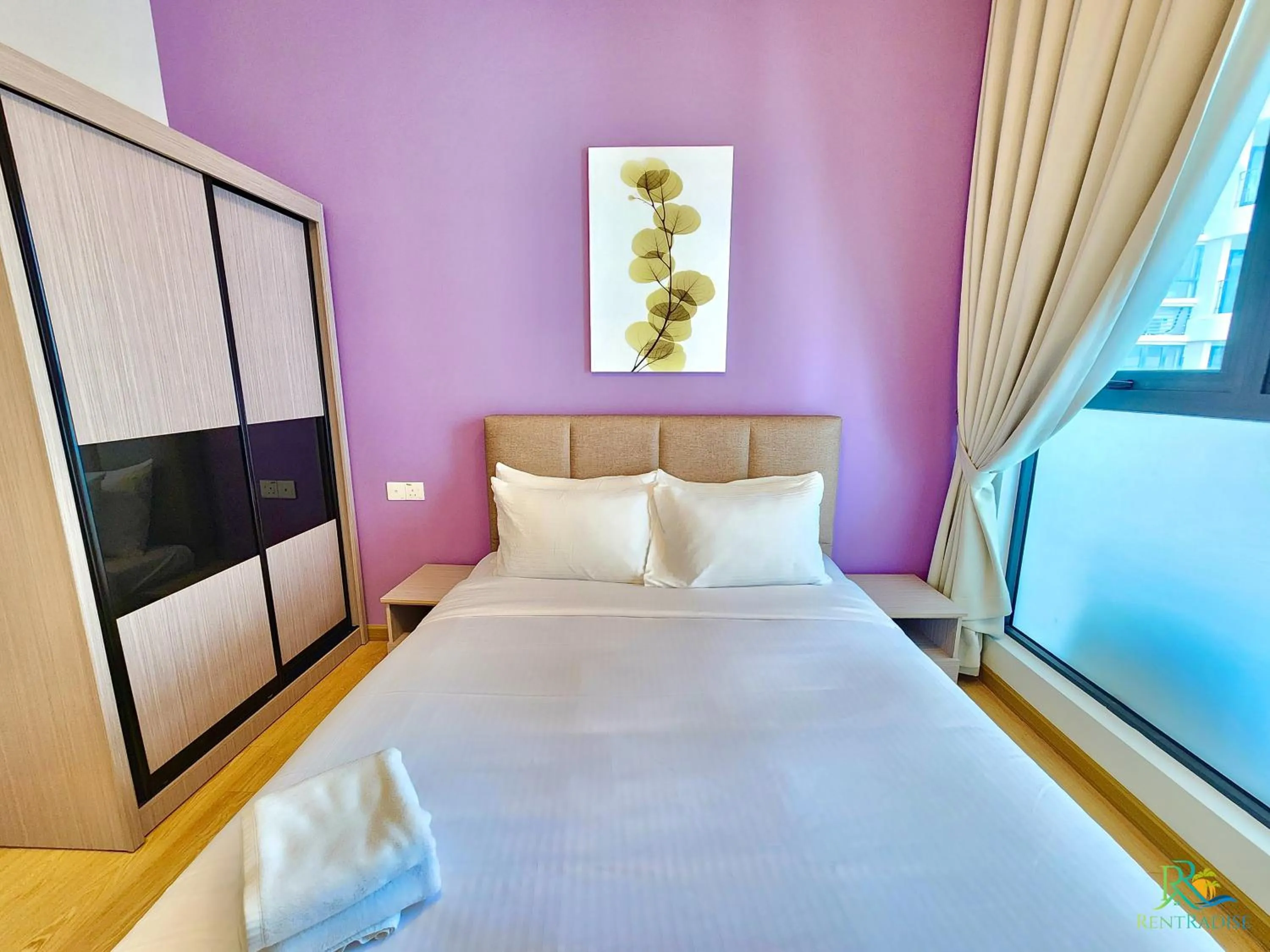 Bed in Country Garden Danga Bay @ UHA