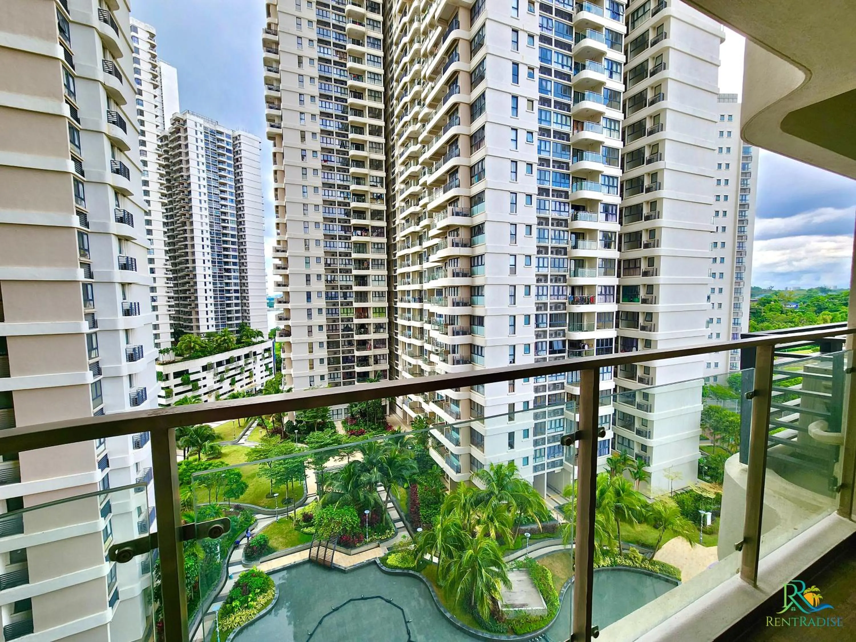 Balcony/Terrace in Country Garden Danga Bay @ UHA