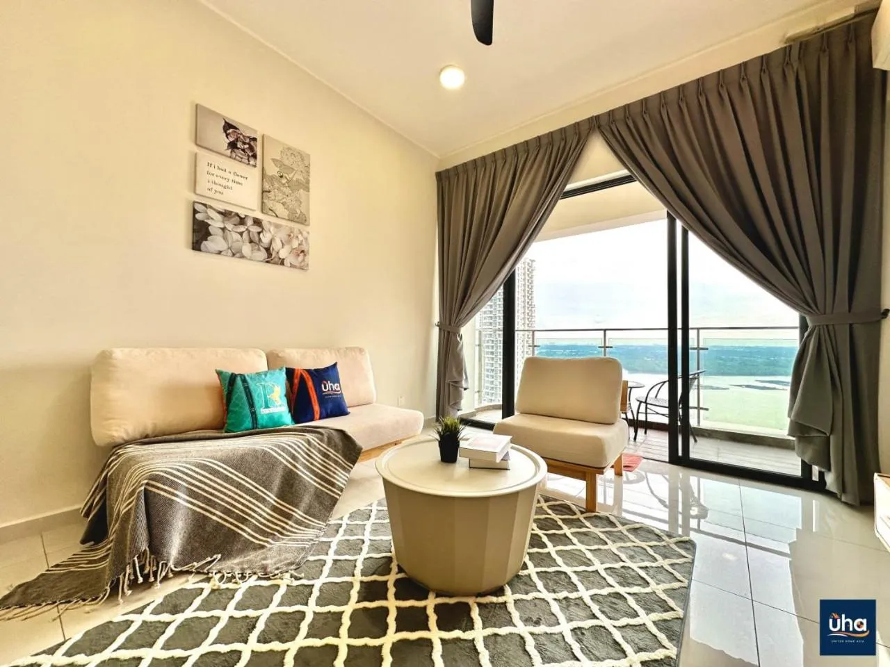 Natural landscape in Country Garden Danga Bay @ UHA