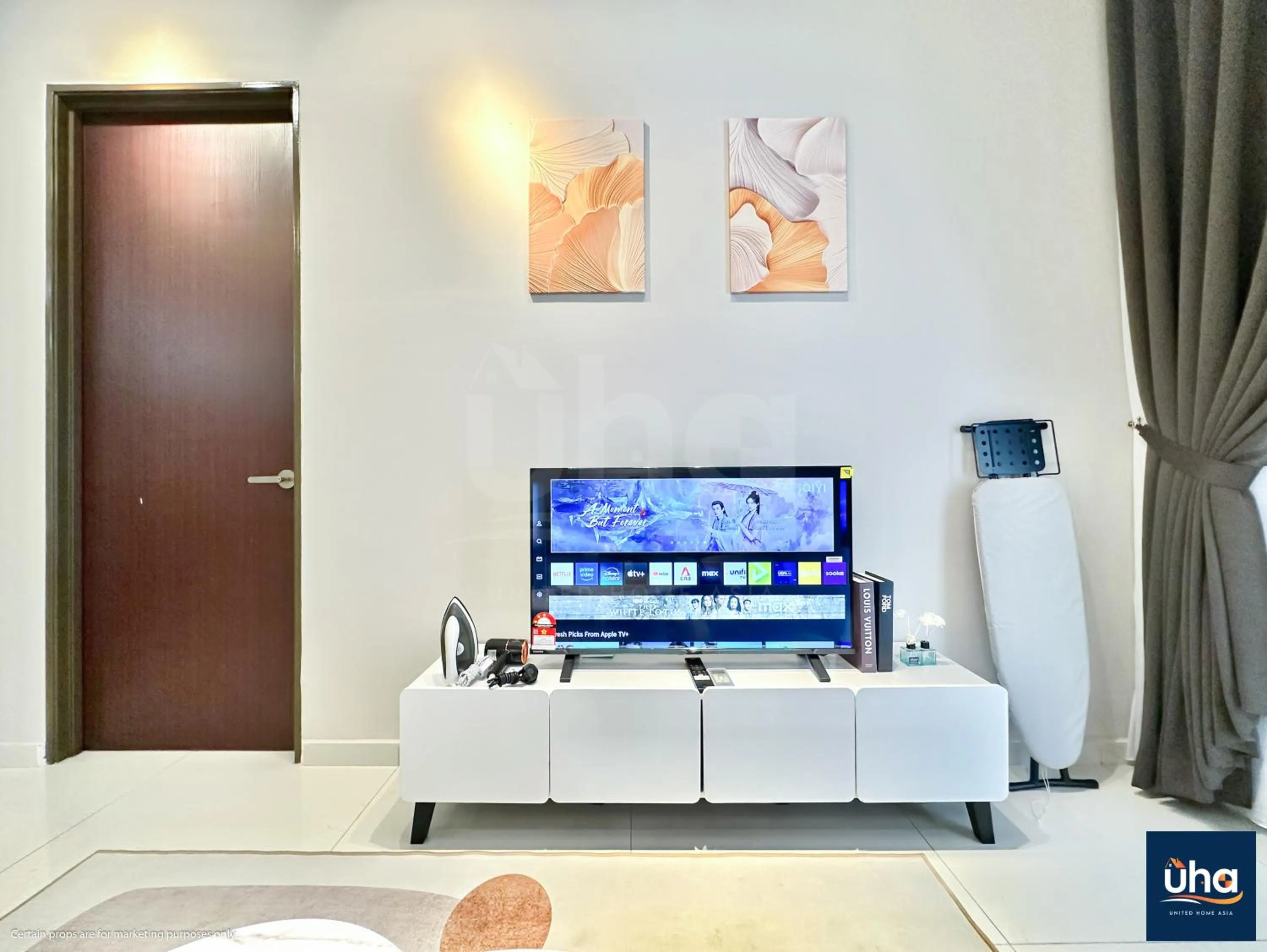 TV and multimedia in Country Garden Danga Bay @ UHA