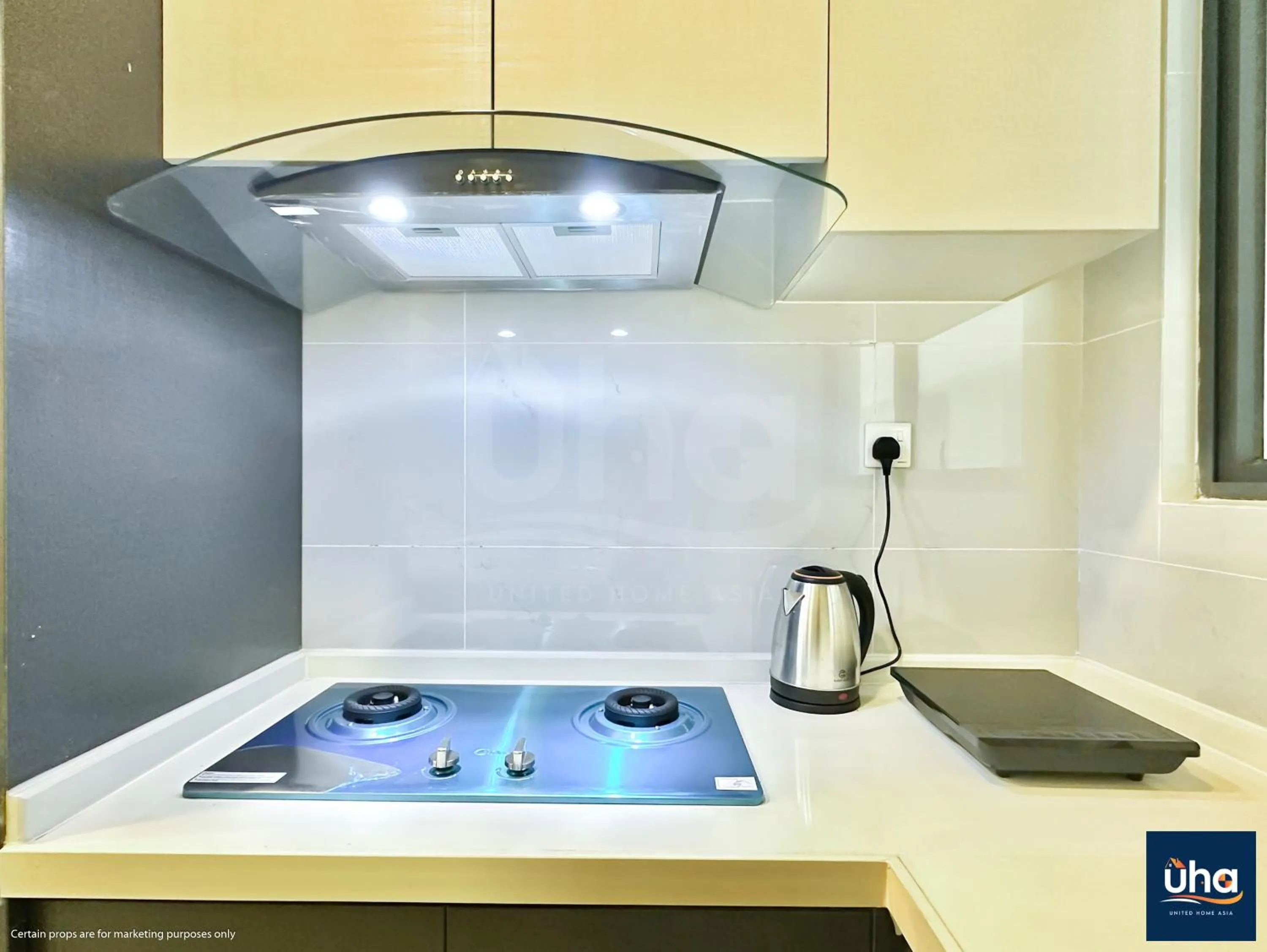 kitchen in Country Garden Danga Bay @ UHA