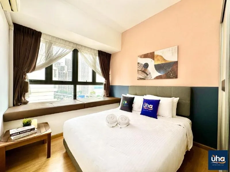 Bedroom, Bed in Country Garden Danga Bay @ UHA